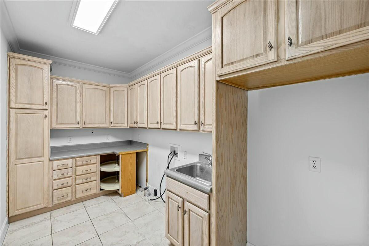 CANO ESTATES - Residential