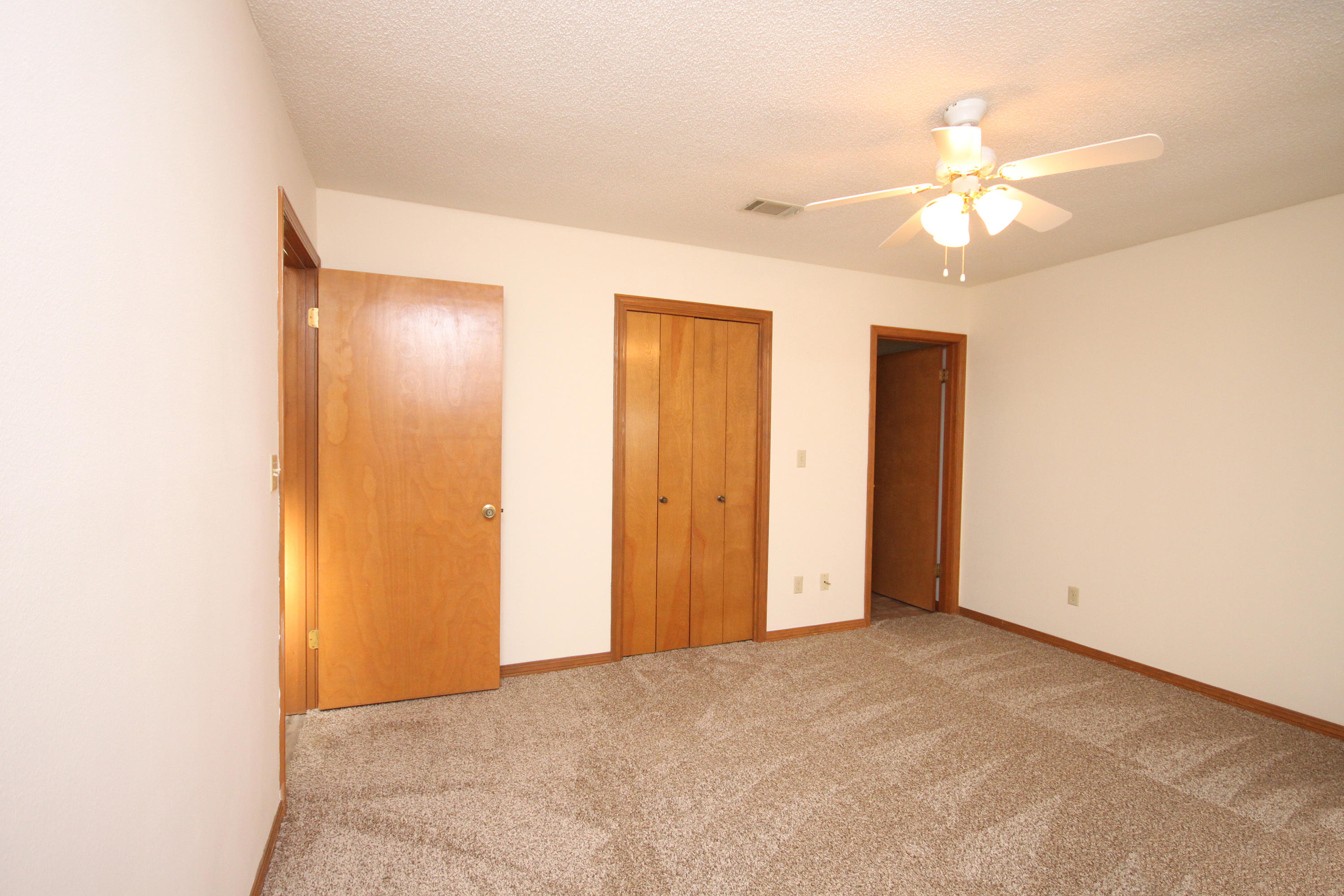 HIDDEN COVE UNIT 44 - Residential