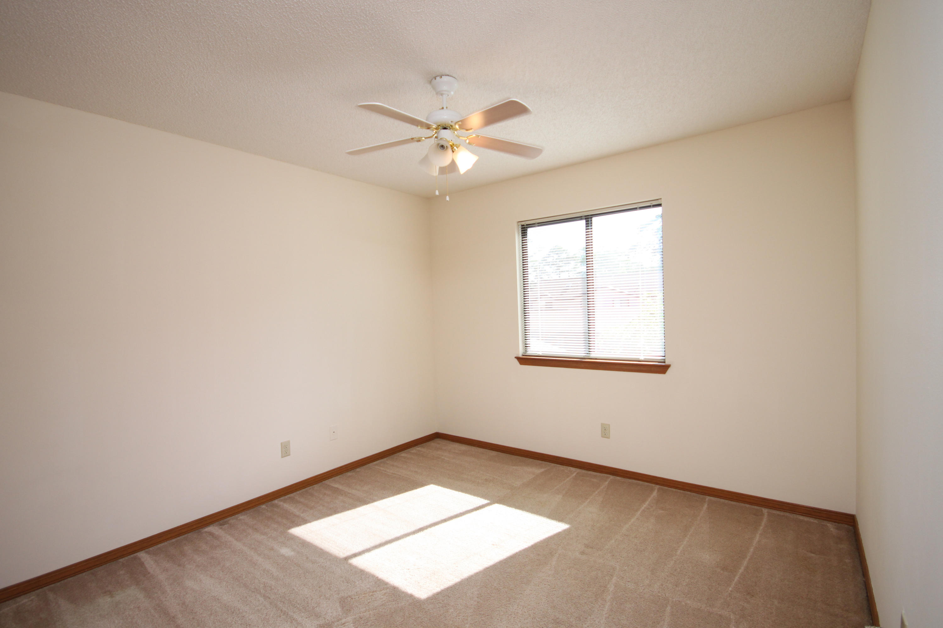 HIDDEN COVE UNIT 44 - Residential