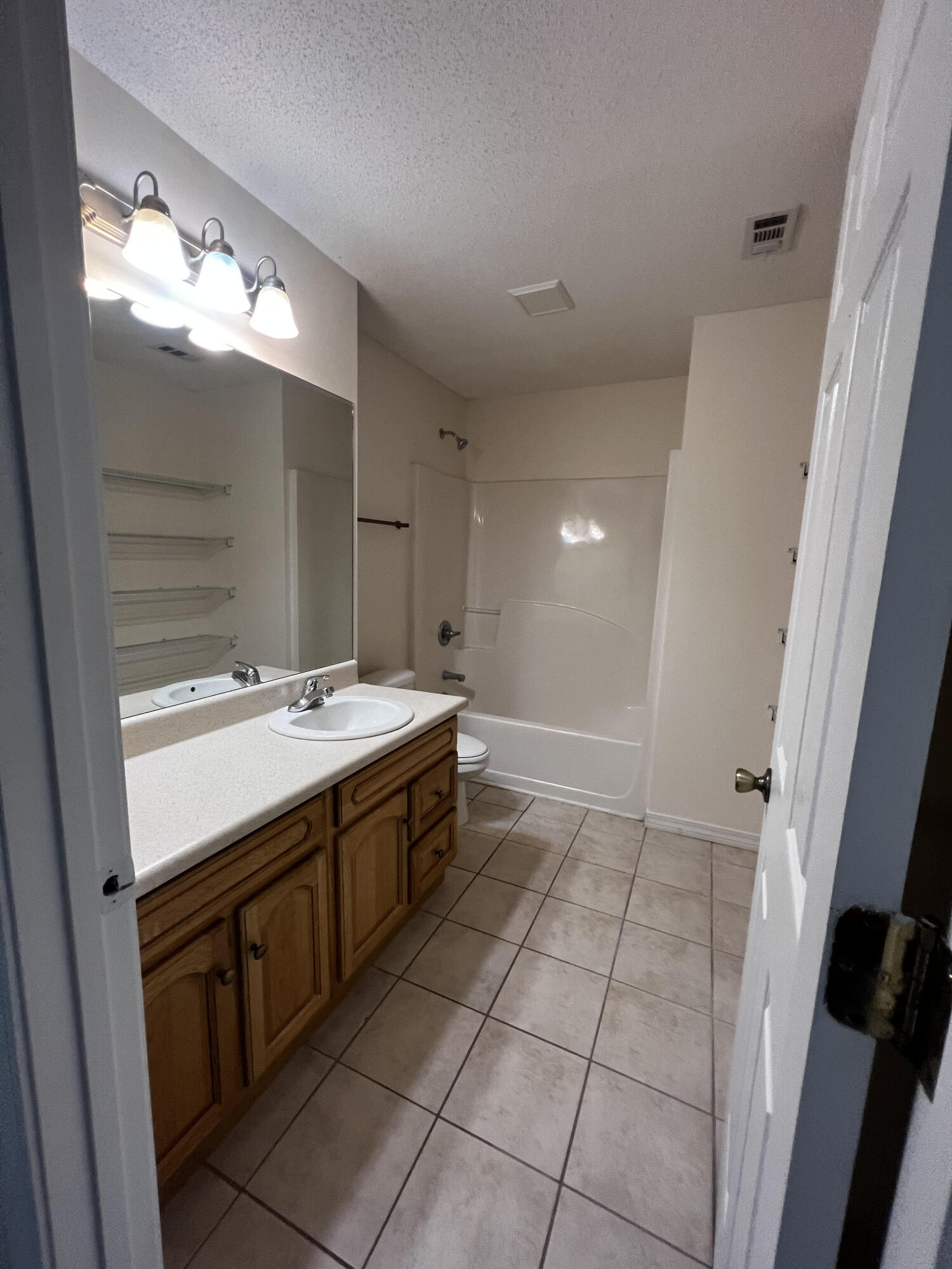 SHILOH PLACE T/H - Residential Lease