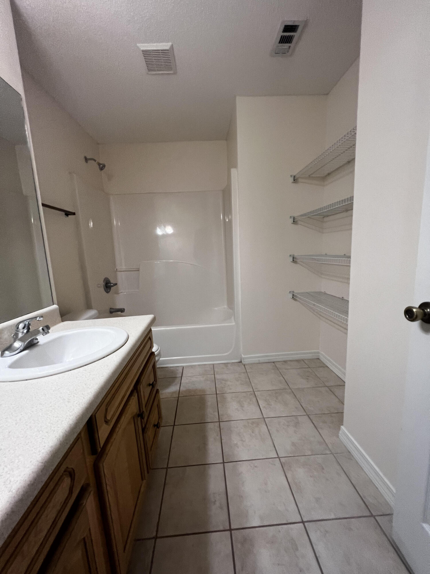 SHILOH PLACE T/H - Residential Lease