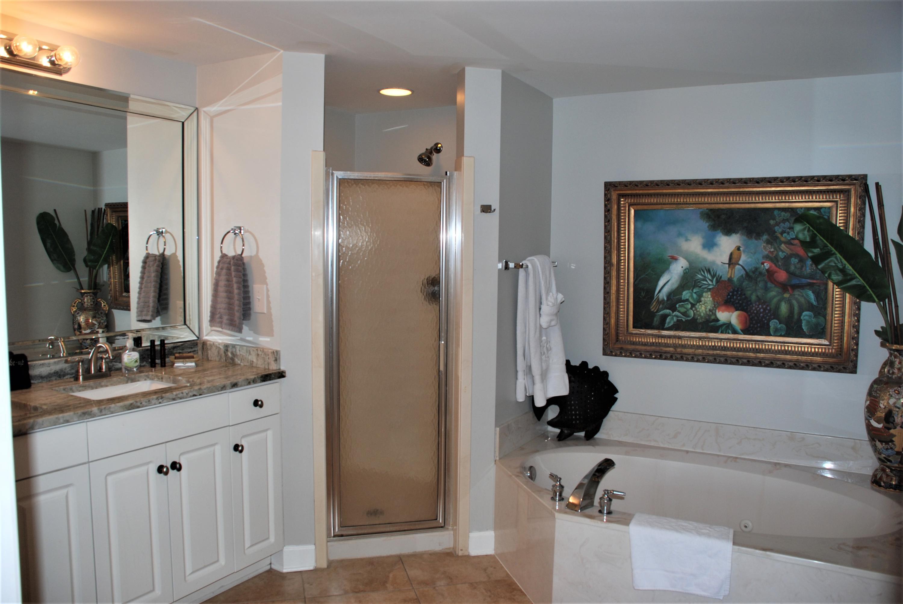 STERLING SHORES - Residential
