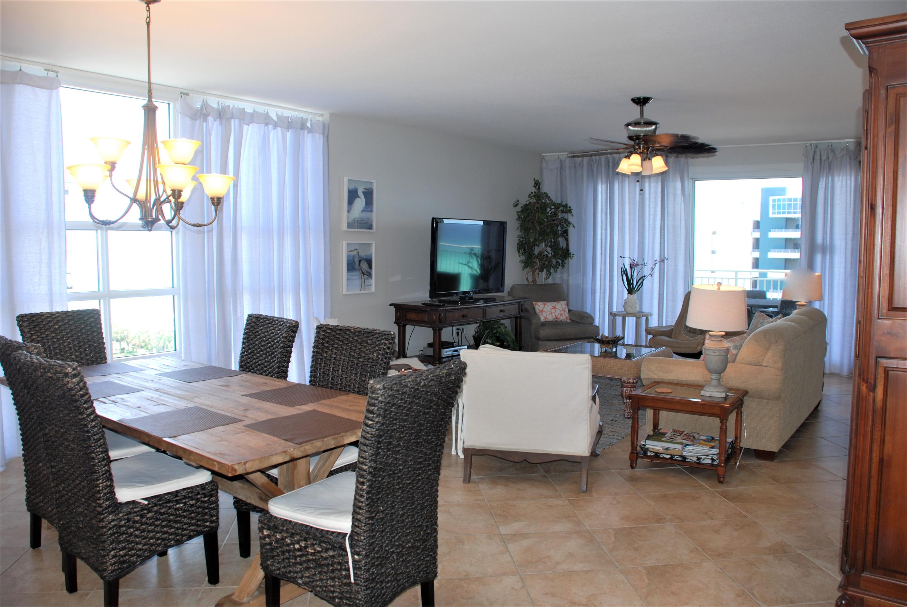STERLING SHORES - Residential