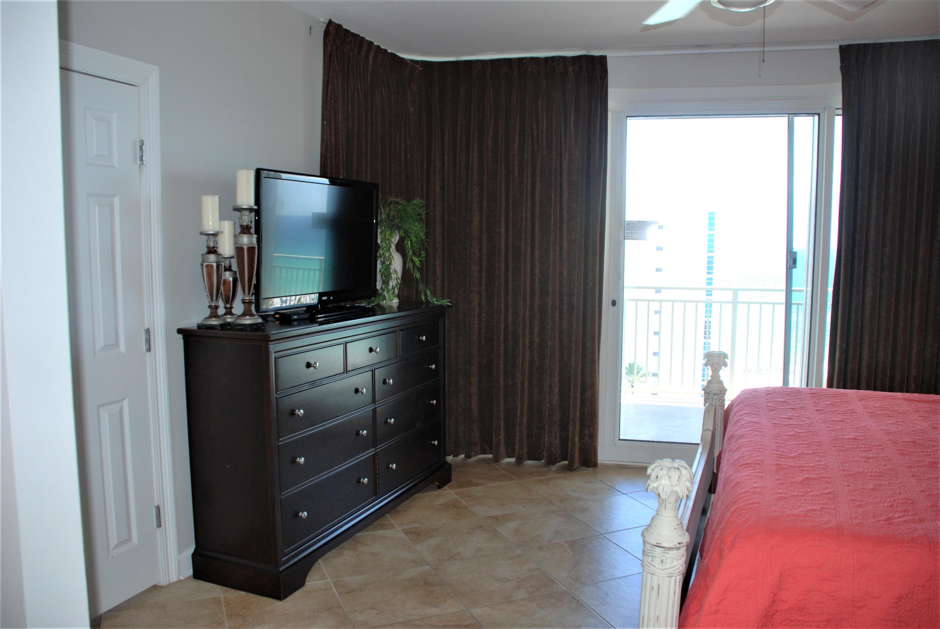 STERLING SHORES - Residential