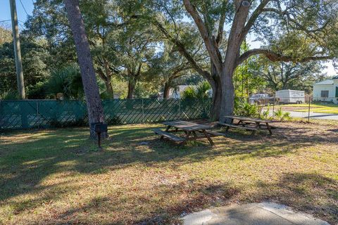 A home in Niceville