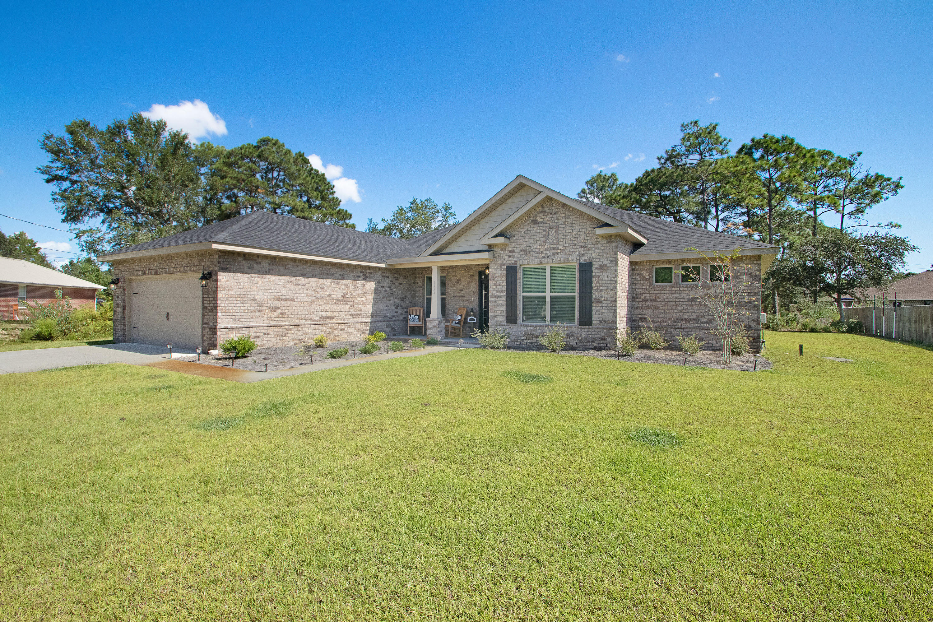 HOLLEY BY THE SEA - Residential