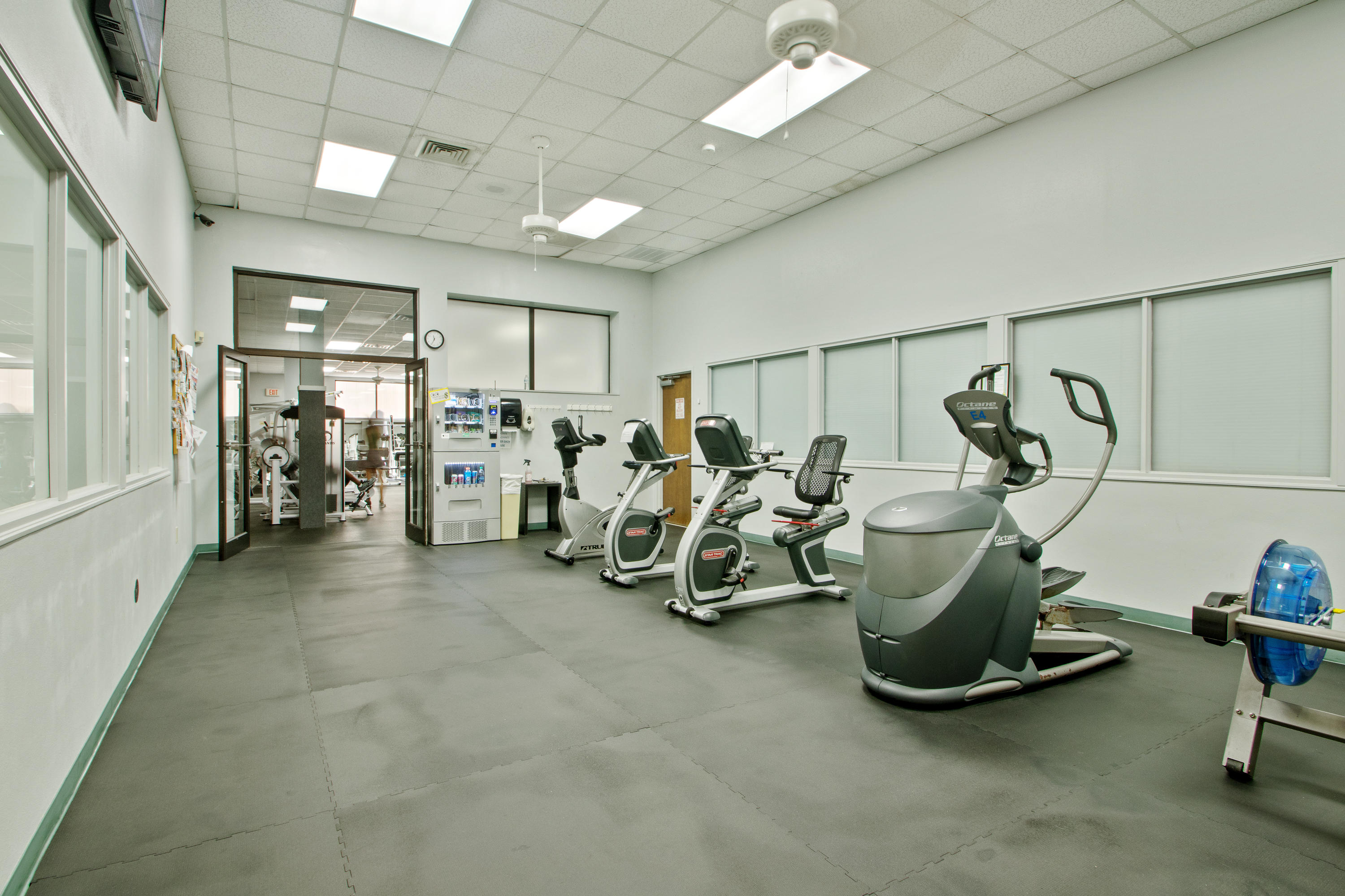 HOLLEY BY THE SEA - Residential