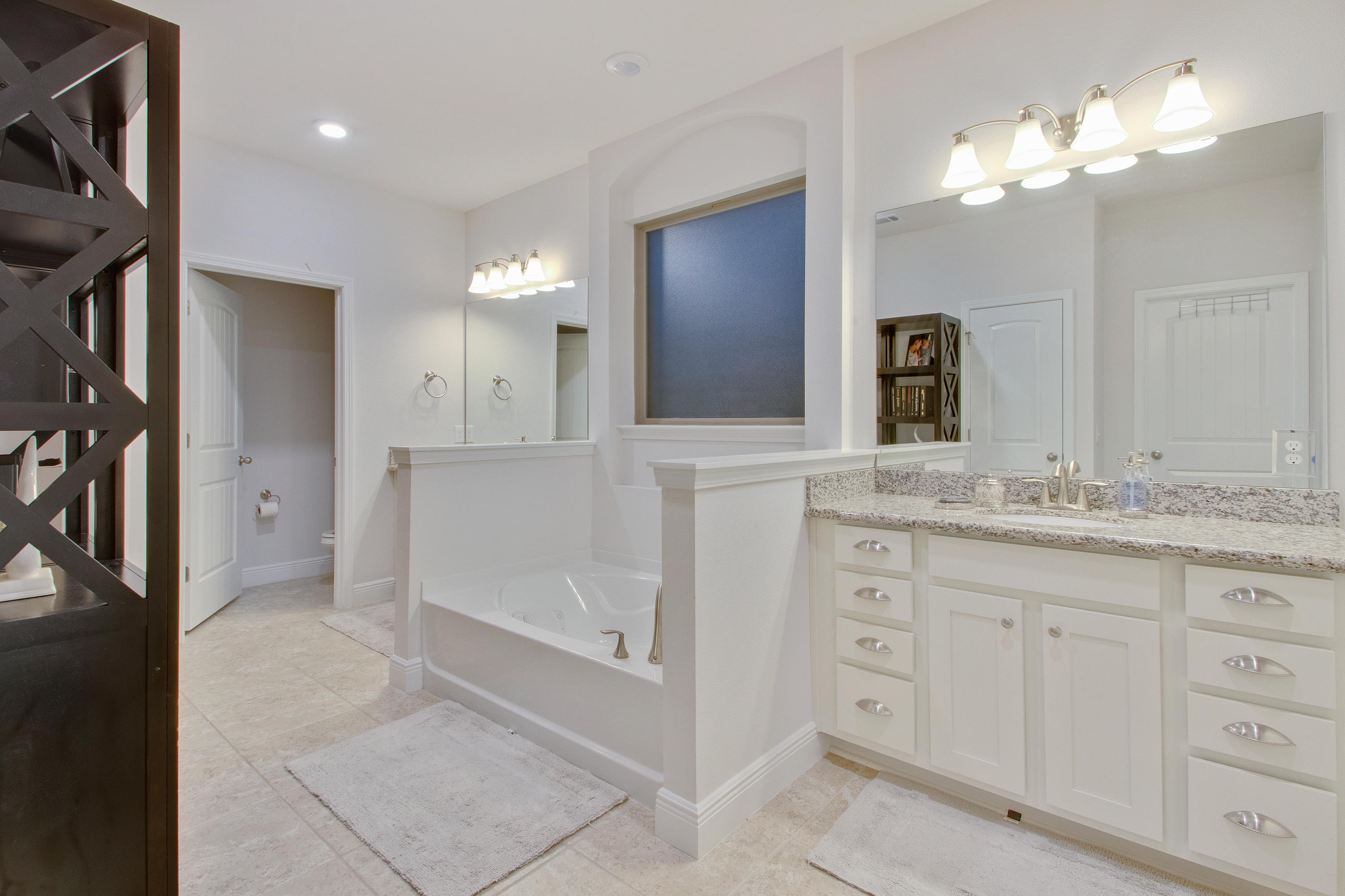 HOLLEY BY THE SEA - Residential