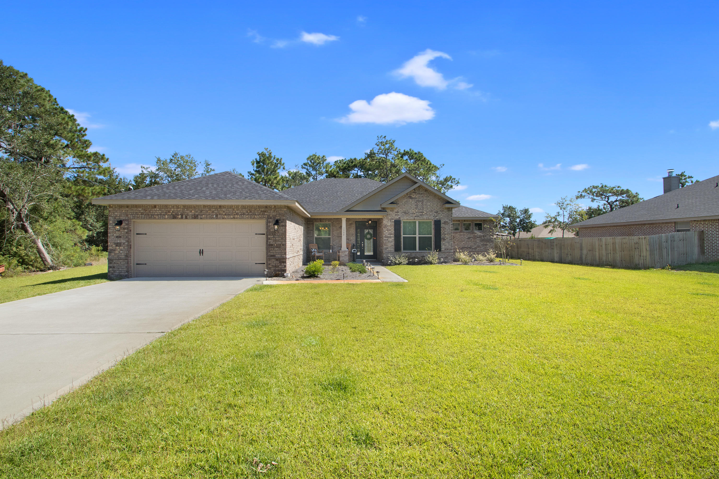 HOLLEY BY THE SEA - Residential