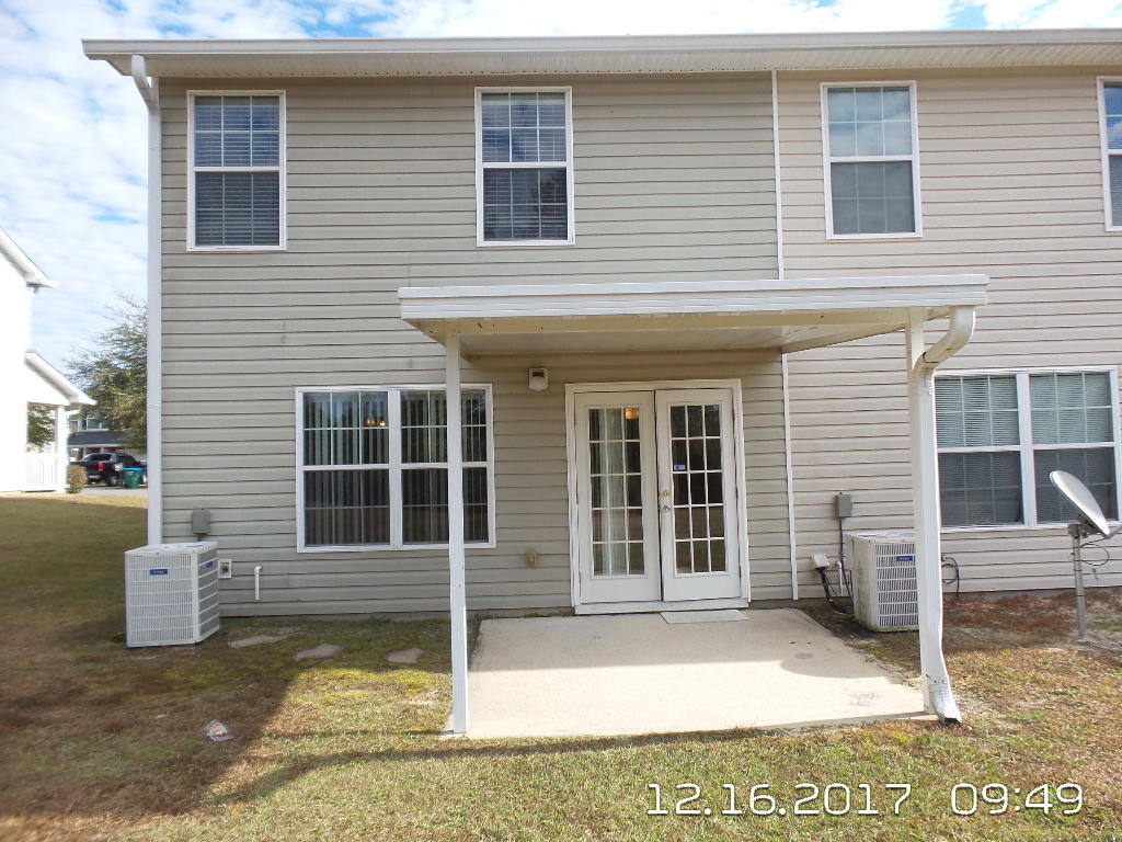 ROLLING PINES - Residential Lease