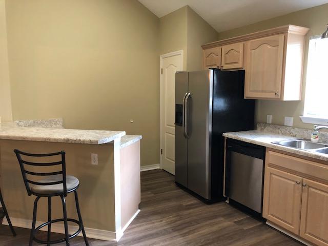 SHALIMAR COMMONS LOT 28 - Residential Lease