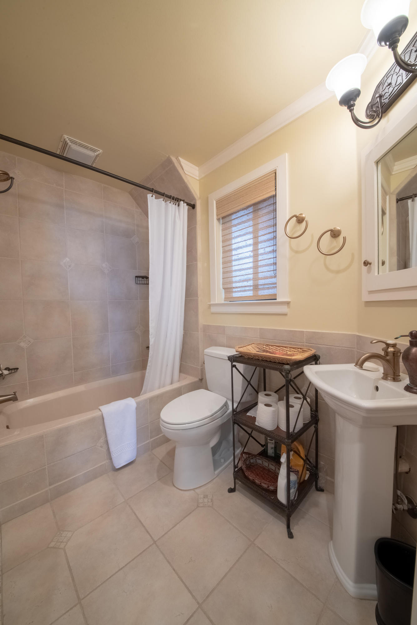 SUNSET HARBOR - Residential