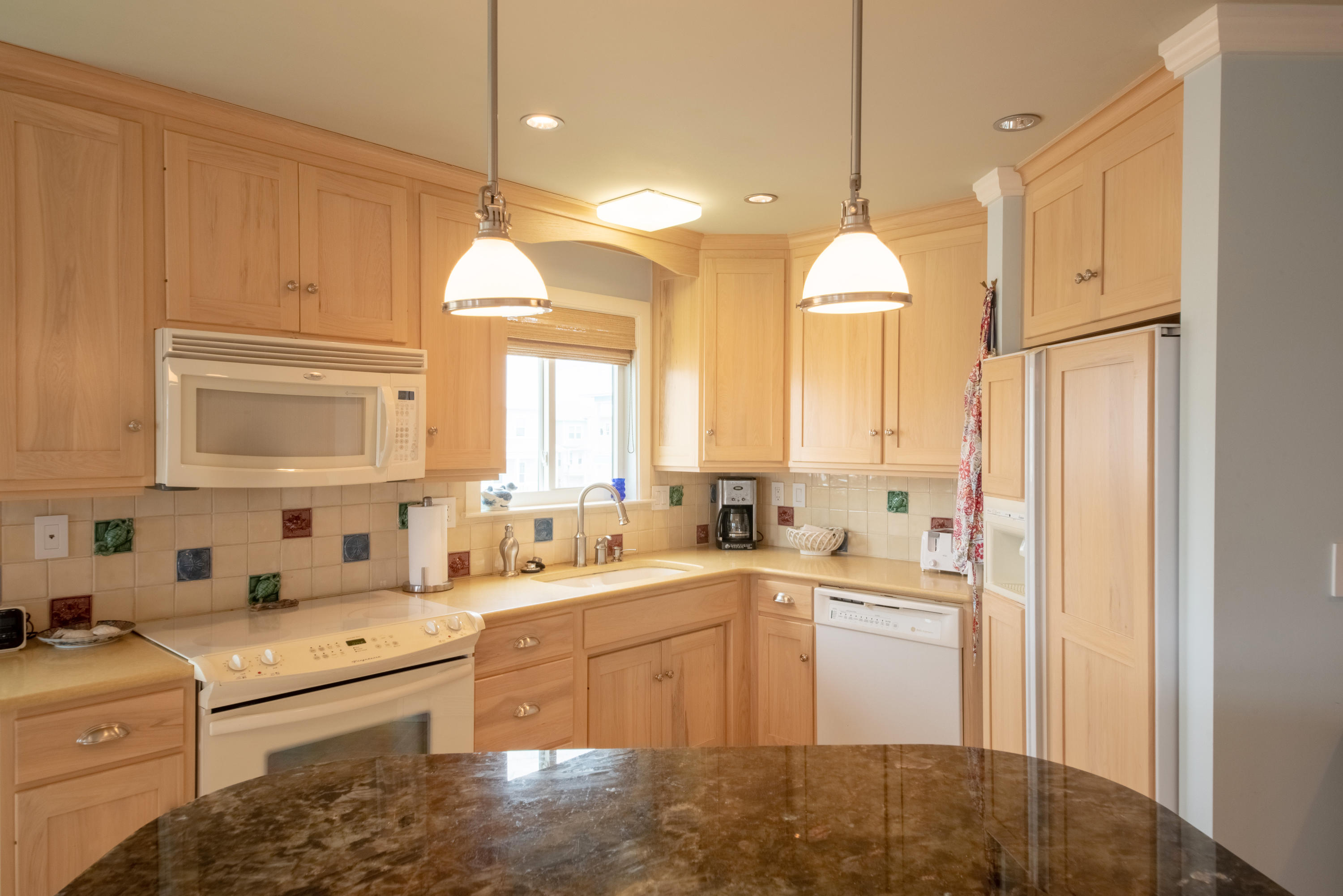 SUNSET HARBOR - Residential