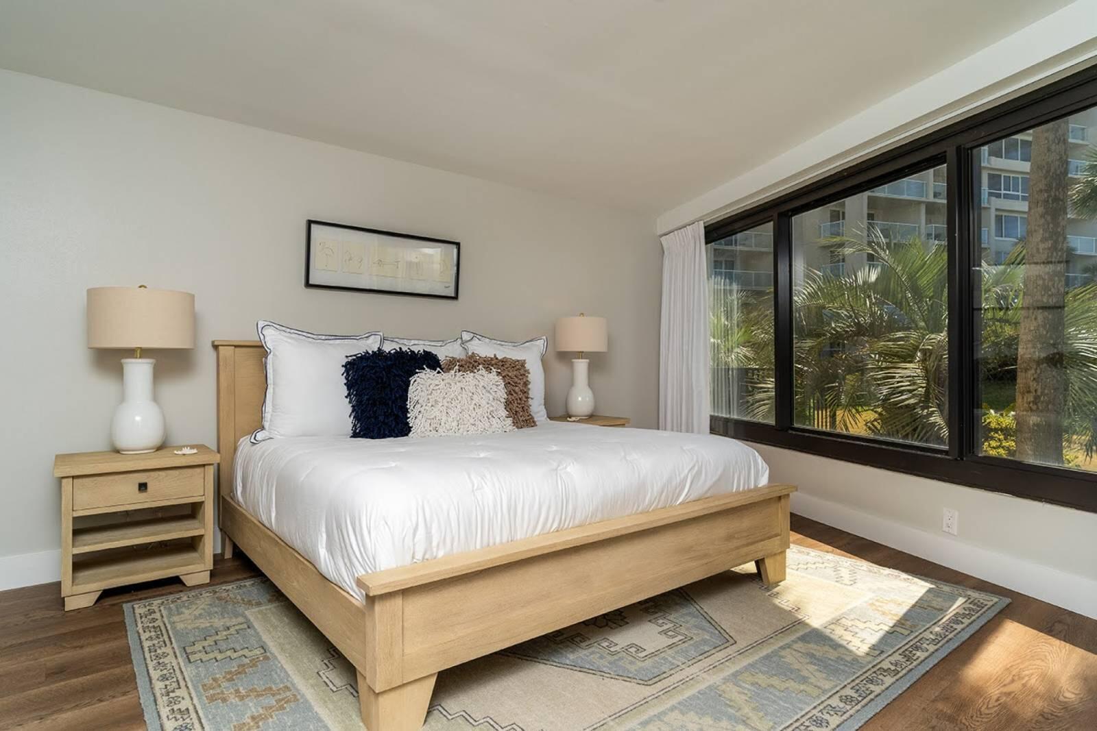 BEACHSIDE 1 CONDO - Residential