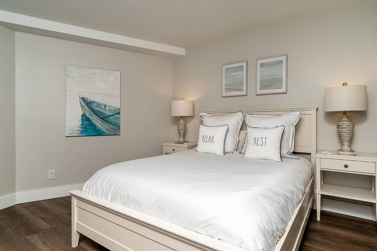 BEACHSIDE 1 CONDO - Residential