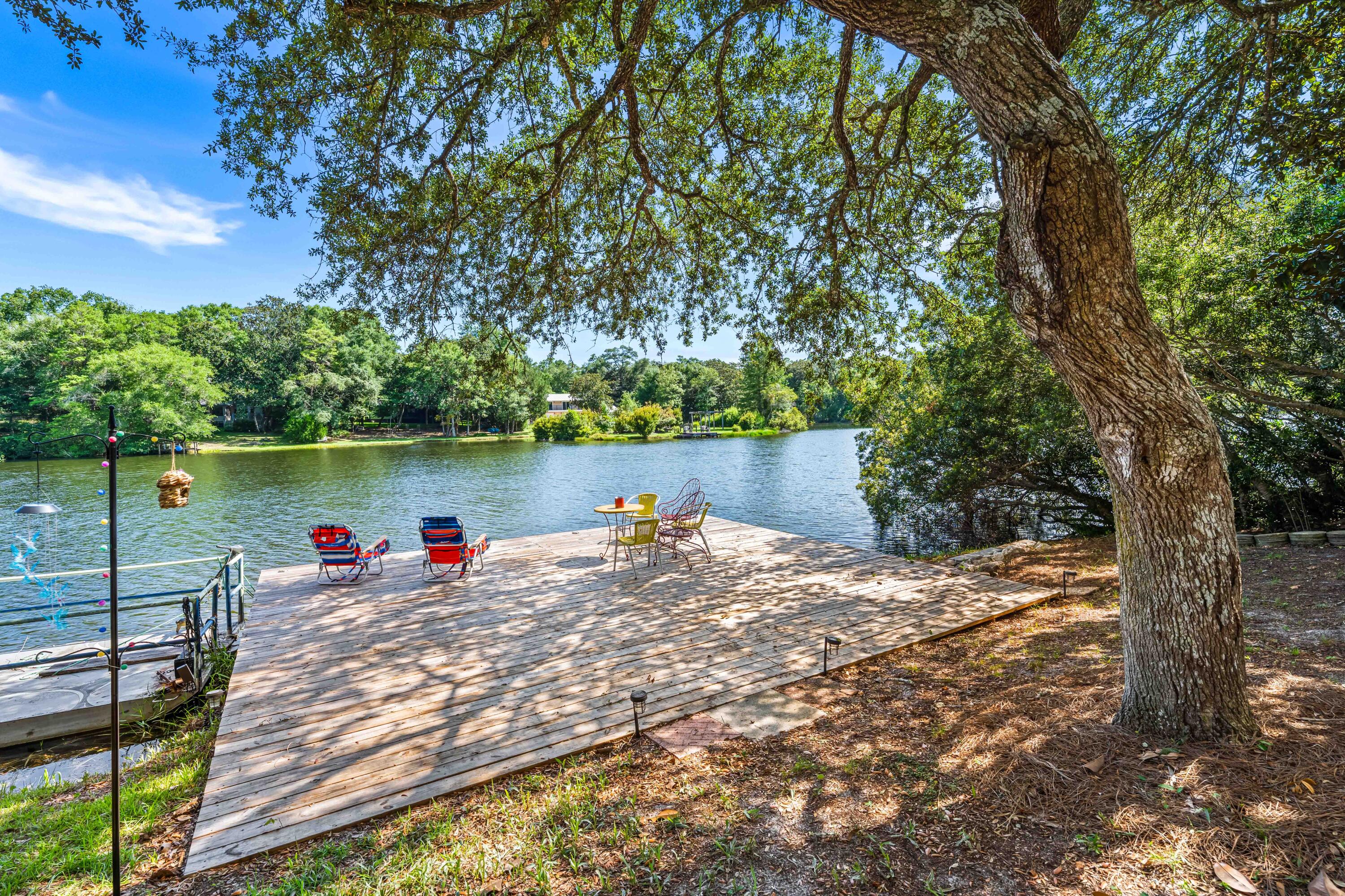 LAKE SHARON ESTATES - Residential