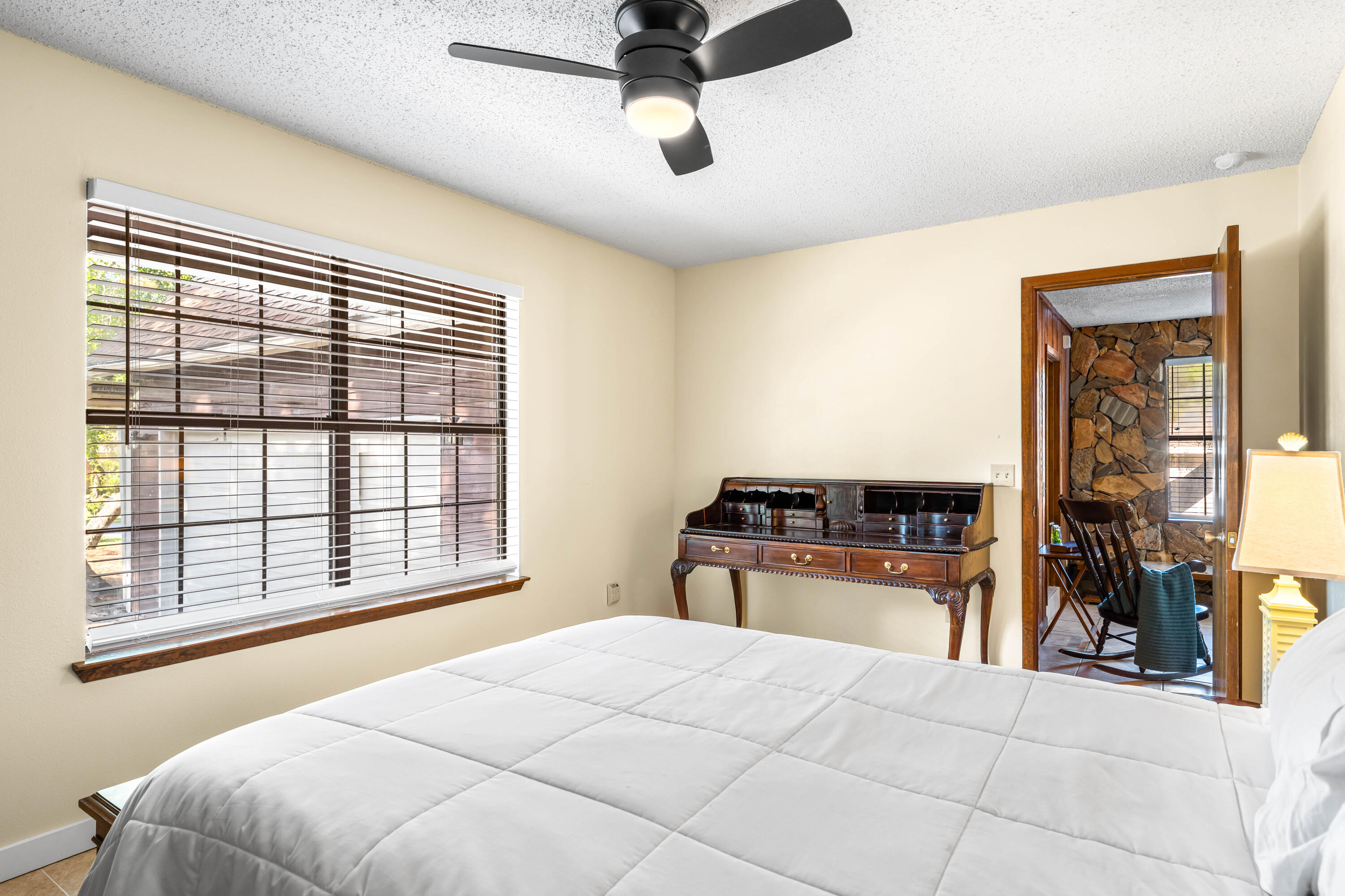 LAKE SHARON ESTATES - Residential