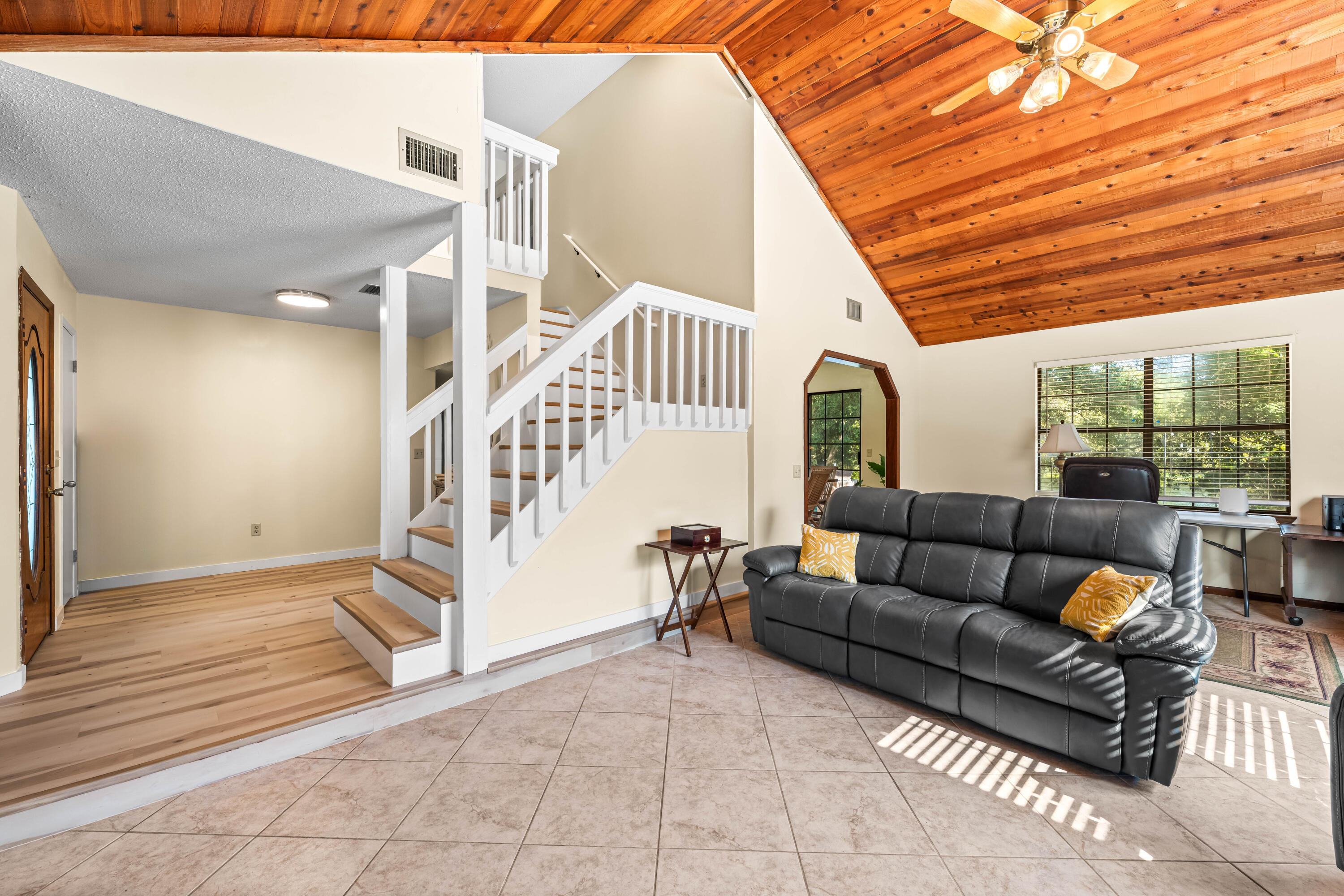 LAKE SHARON ESTATES - Residential