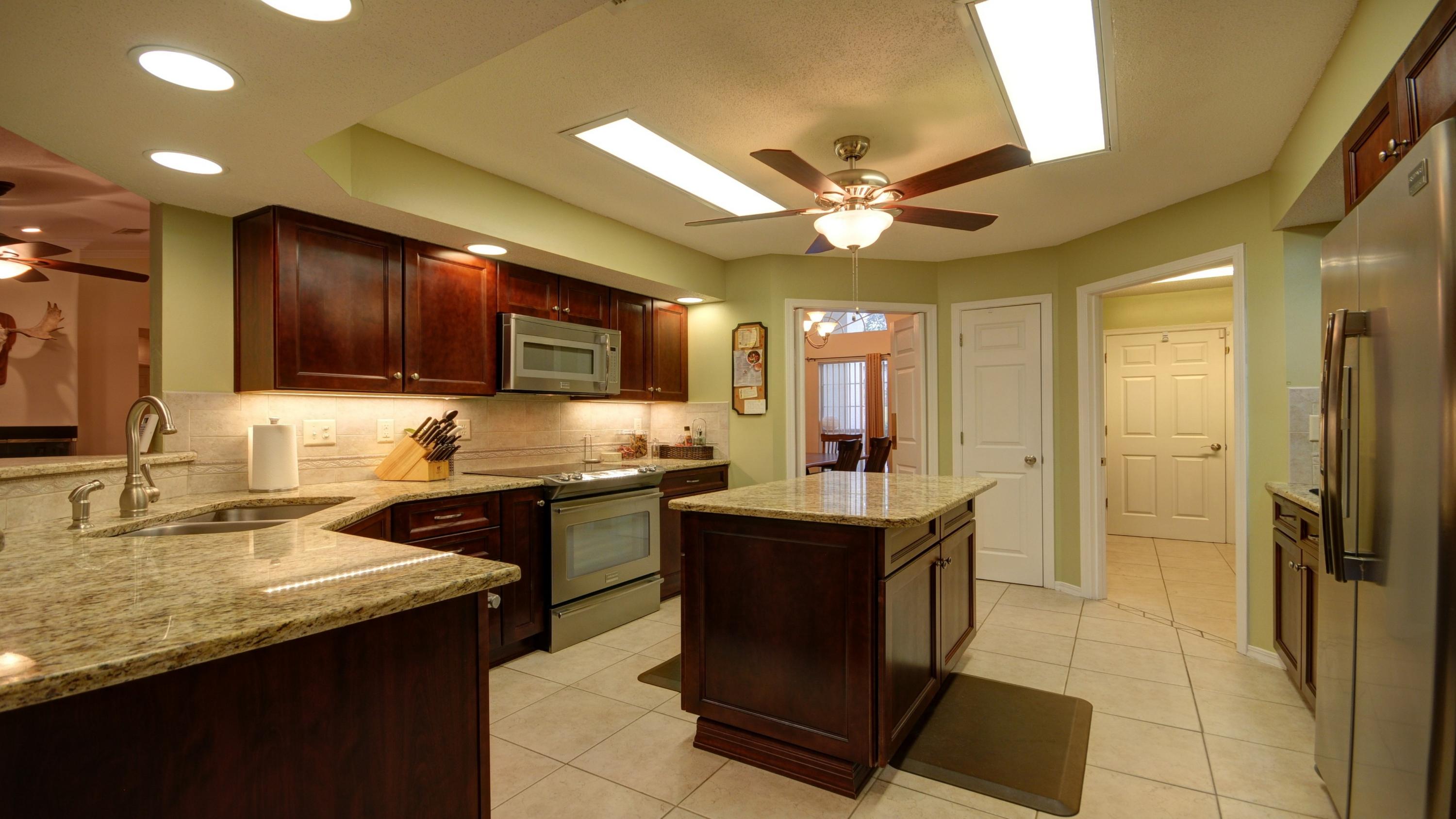 Rocky Bayou Country Club Estates - Residential