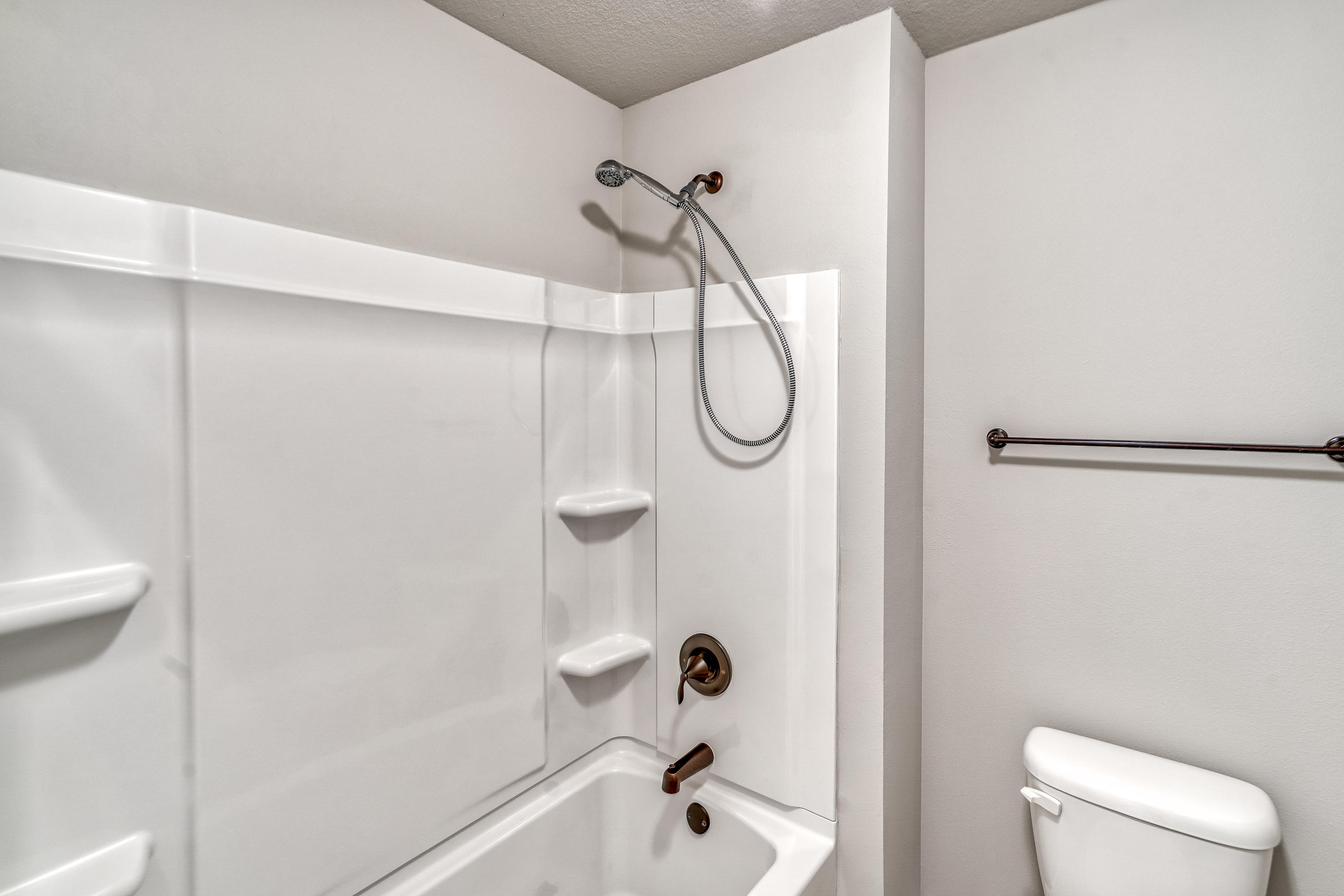 MUSSETT BAYOU MANOR - Residential