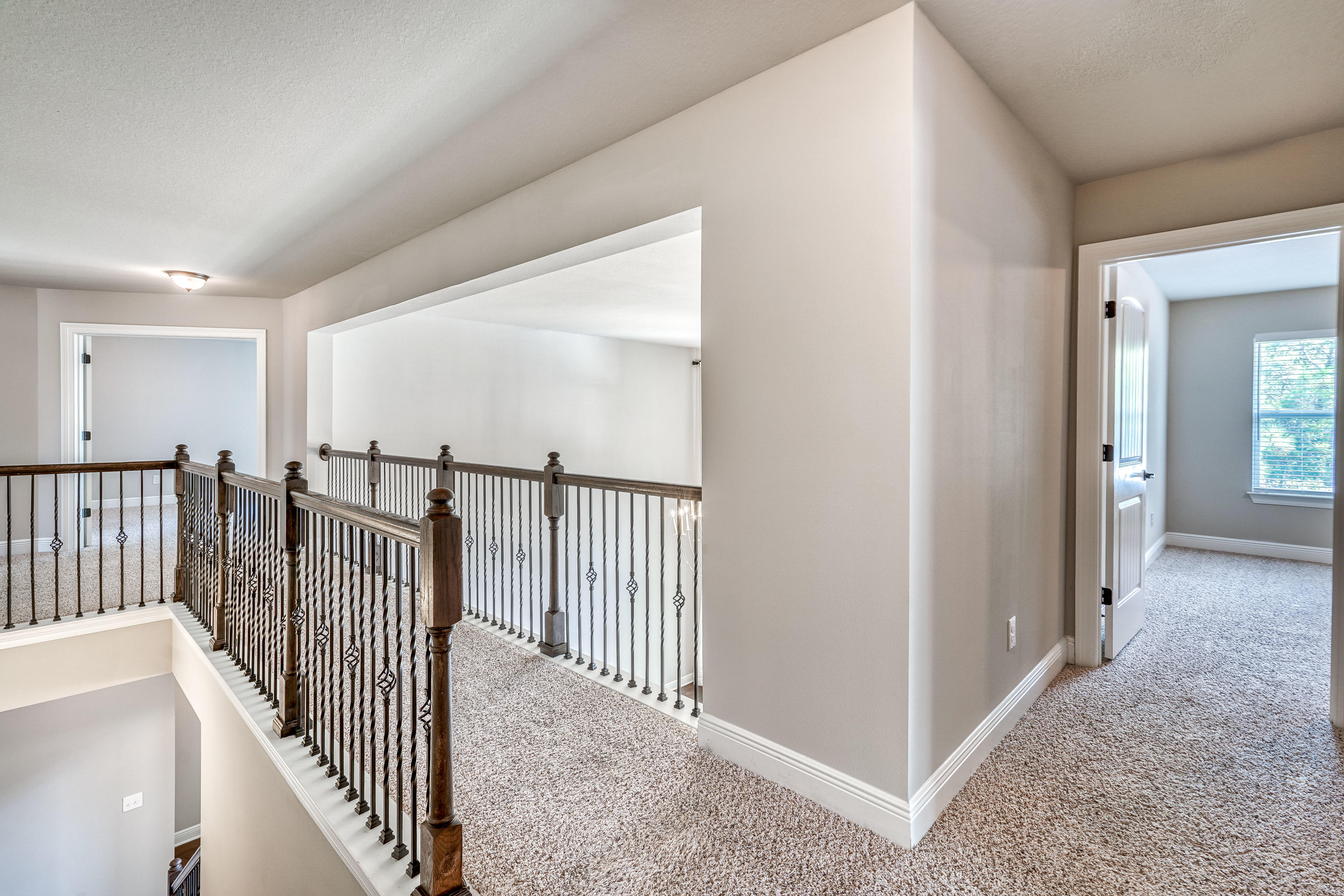 MUSSETT BAYOU MANOR - Residential