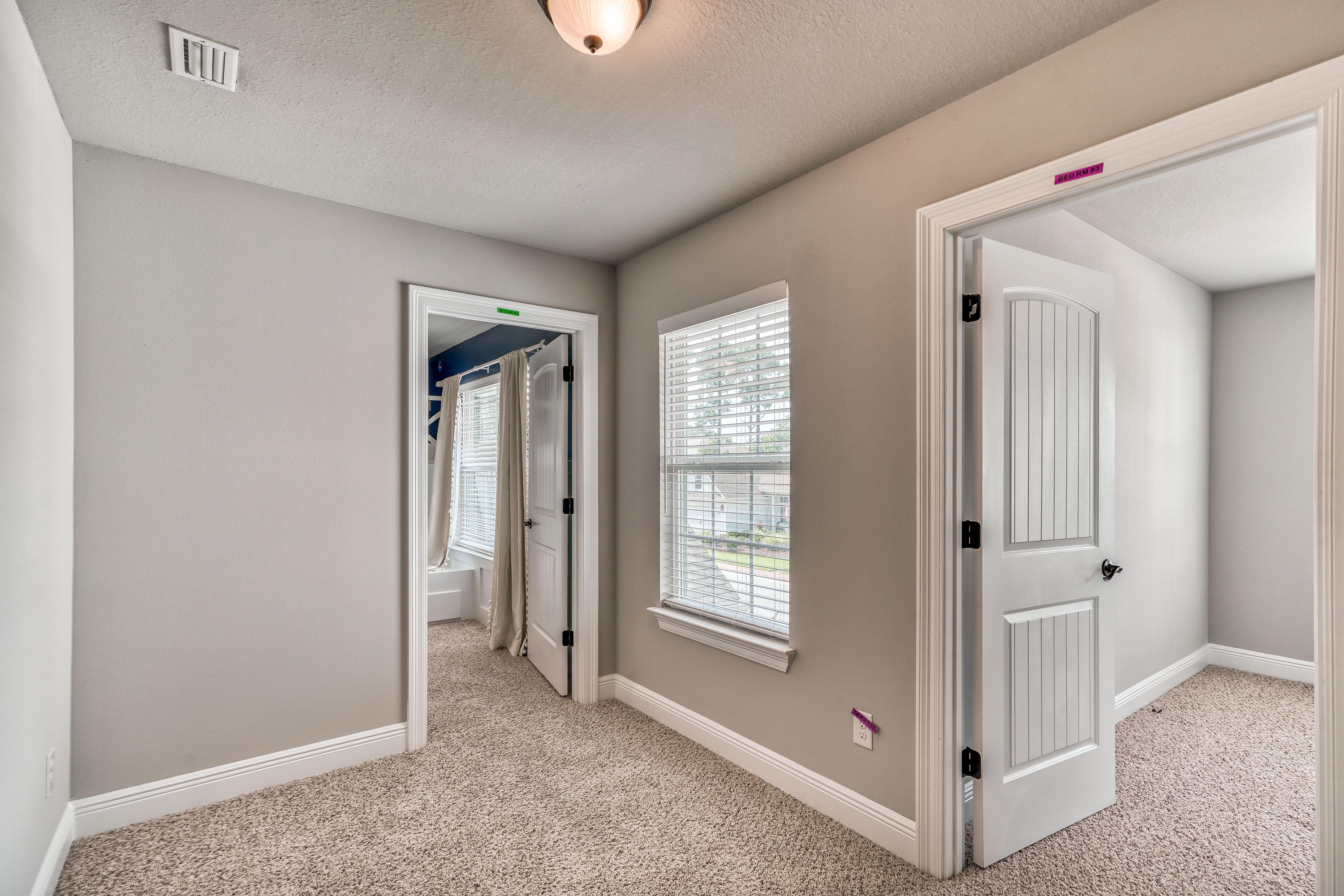 MUSSETT BAYOU MANOR - Residential