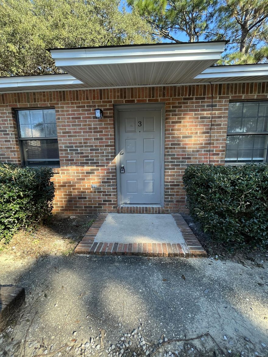 Recently updated with Luxury Vinyl Plank flooring and new paint. Washer dryer hookup are on the back porch in the utility closet. Lawn service is included in rent. No pets. Call 850-903-4776 to schedule a showing or email myardorrealty@email.showmojo.com. If you have issues or do not get a response, please text or leave a voicemail to my number 850-855-4176 or email showings@myardor.com