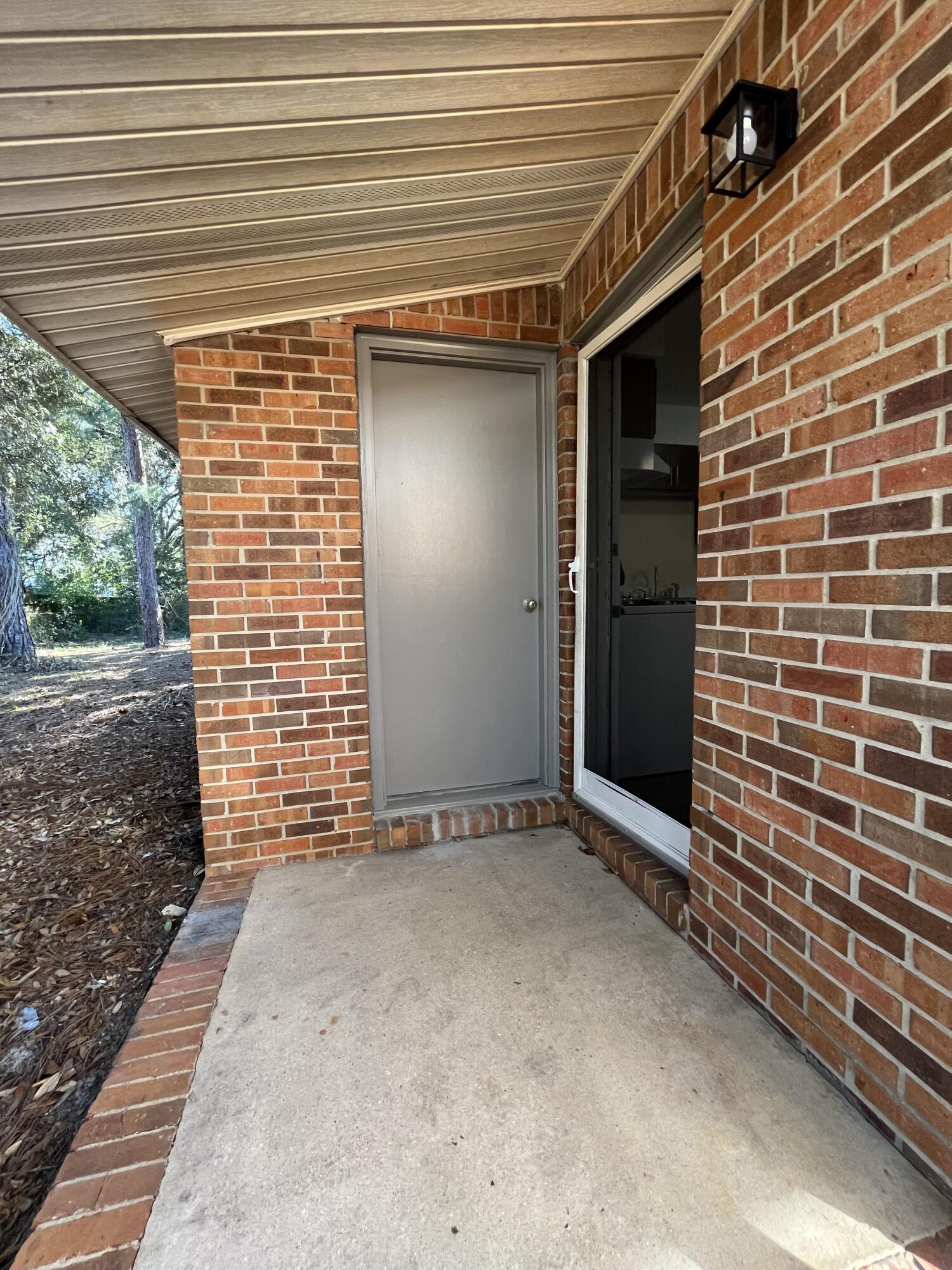 THE MASTERS APTS. - Residential Lease