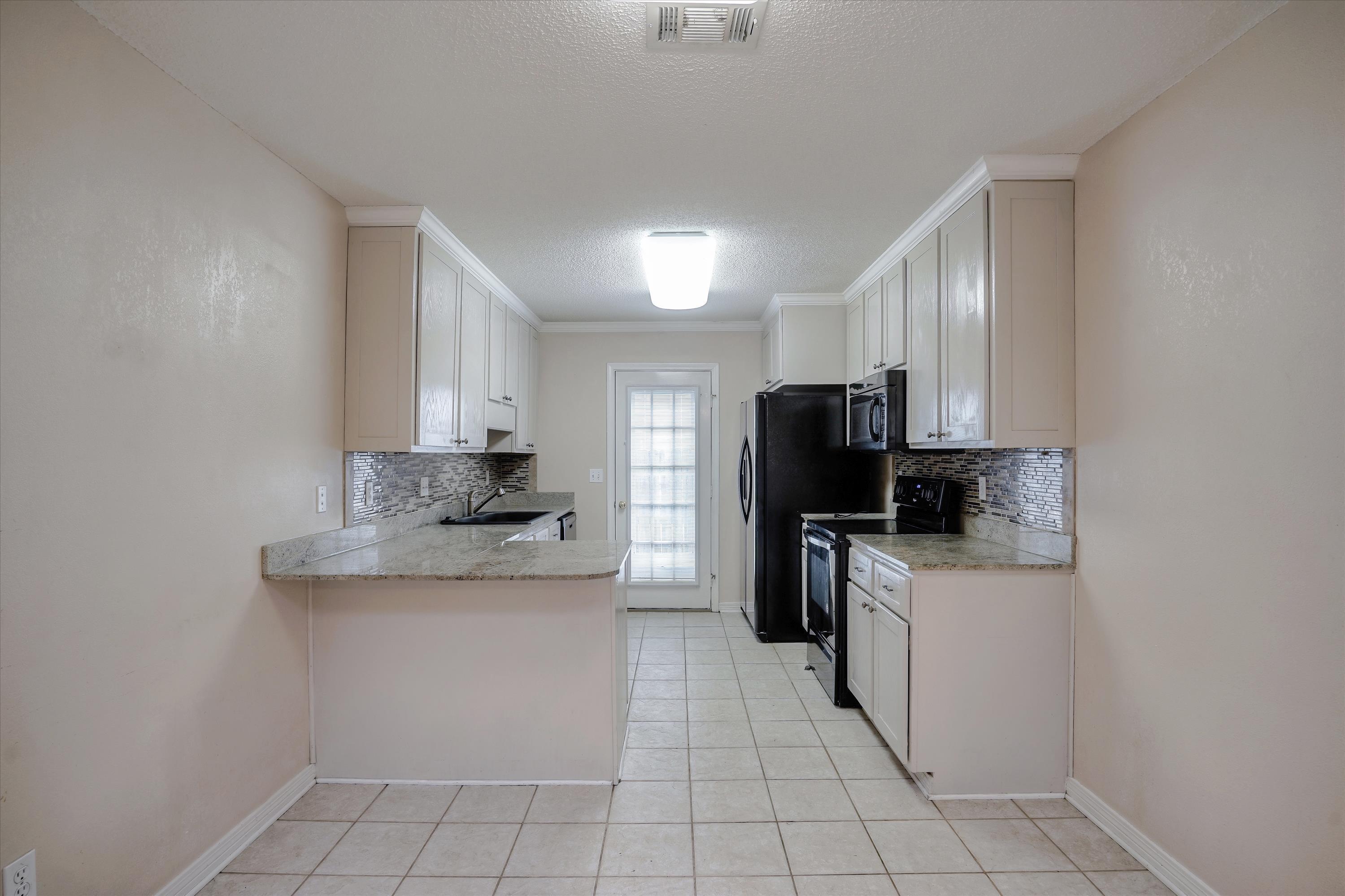 PIEDMONT PLACE - Residential