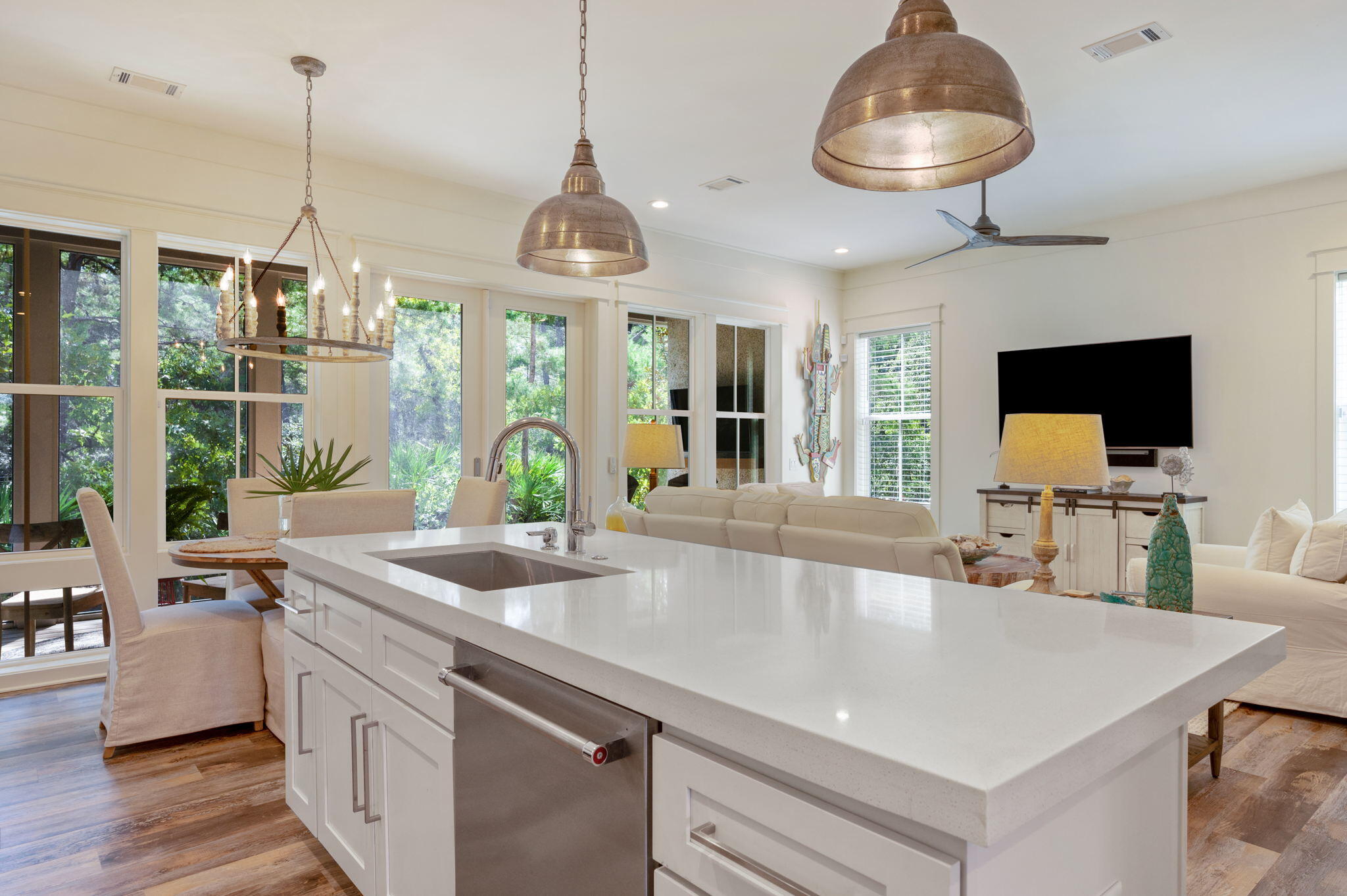 LAKESIDE AT BLUE MOUNTAIN BEACH - Residential
