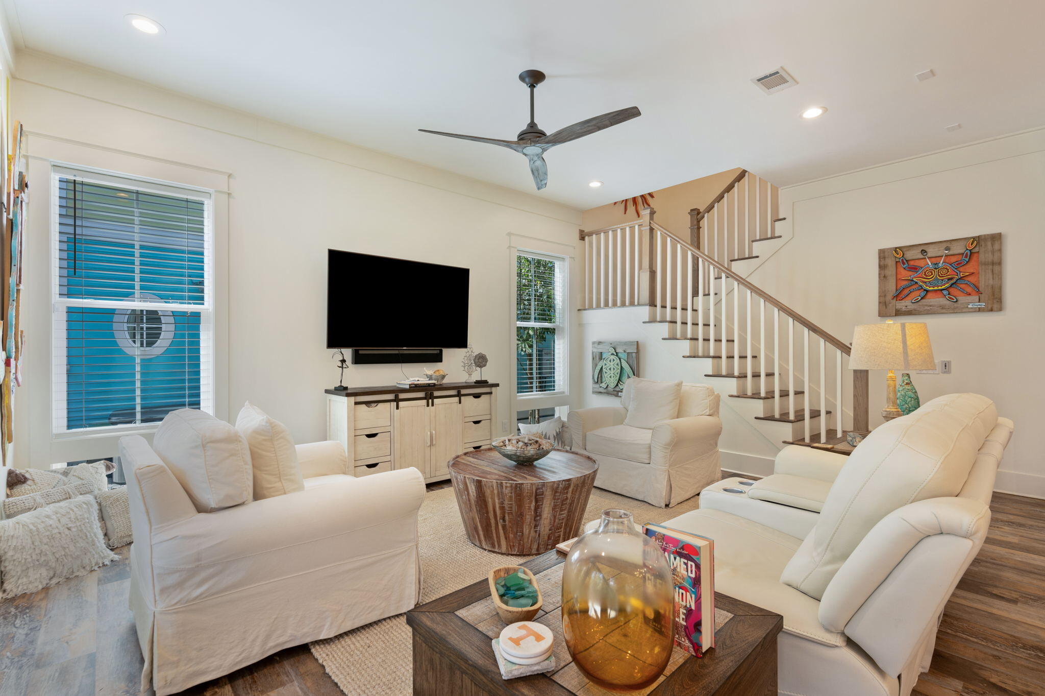 LAKESIDE AT BLUE MOUNTAIN BEACH - Residential