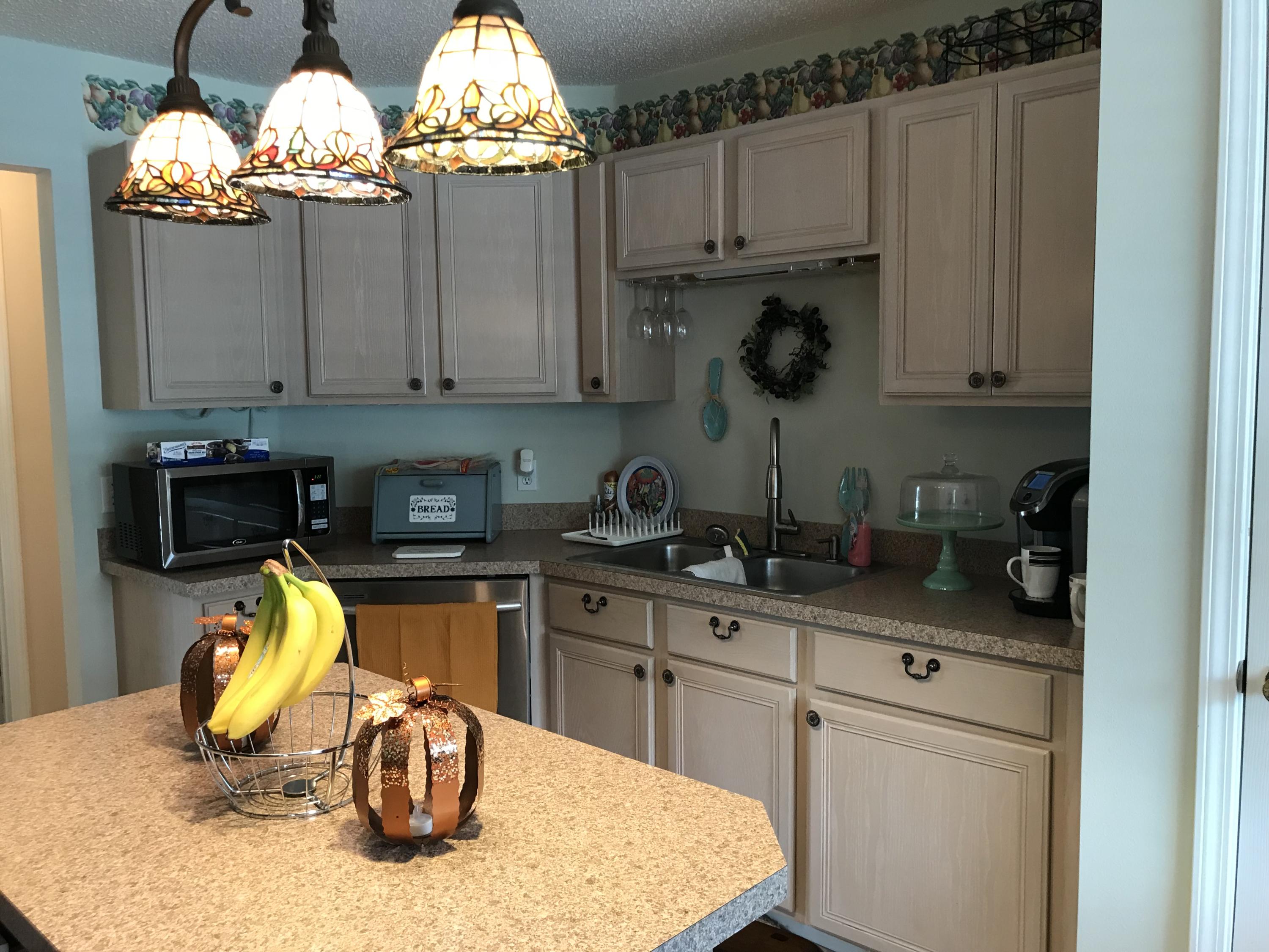 NORTHVIEW ESTATES 5TH ADDN - Residential Lease