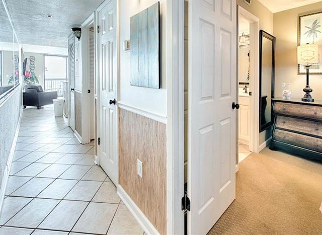 SUNDESTIN INTERNATIONAL CONDO - Residential