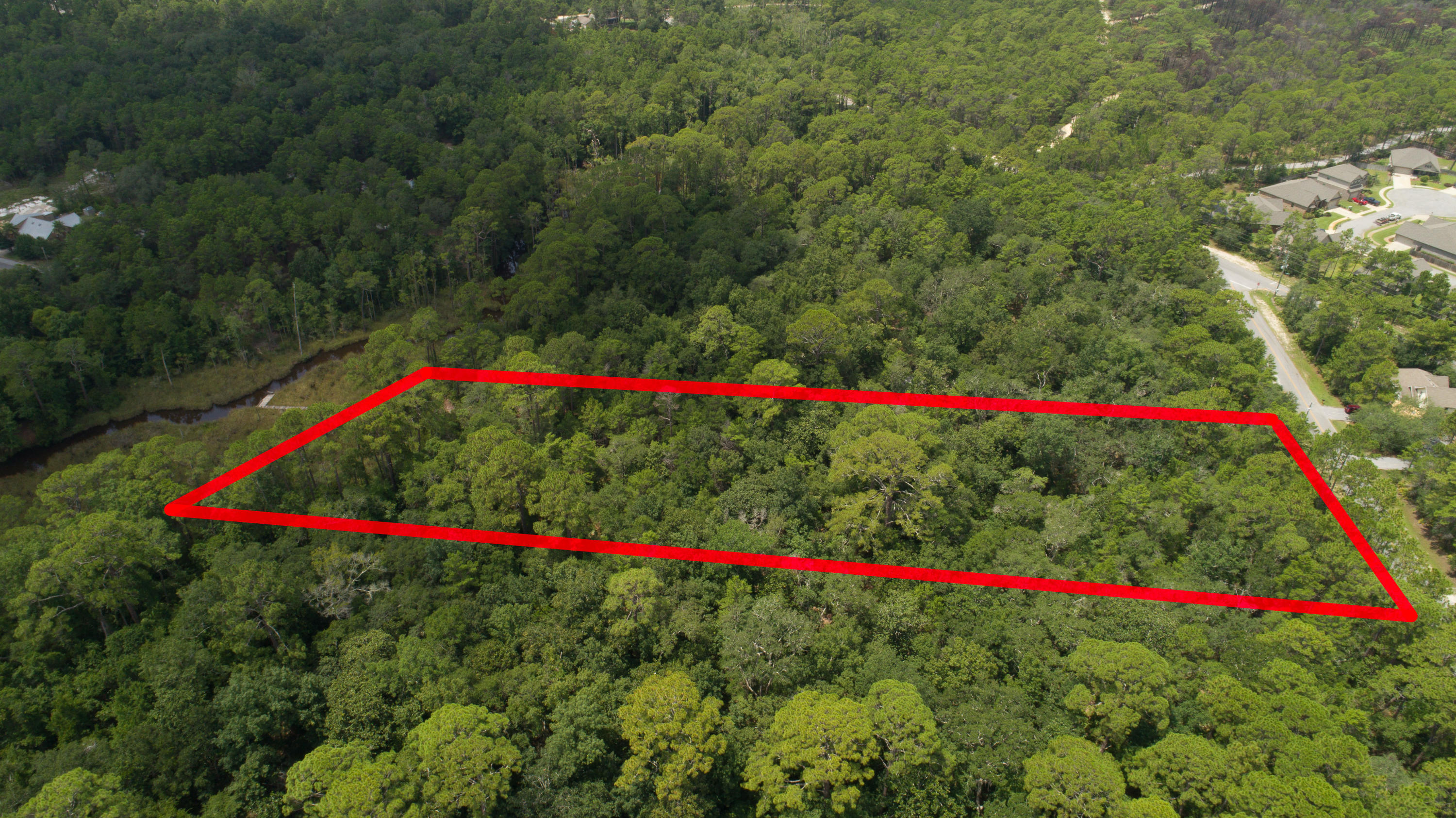 WOODLAND BAYOU ESTATES - Land