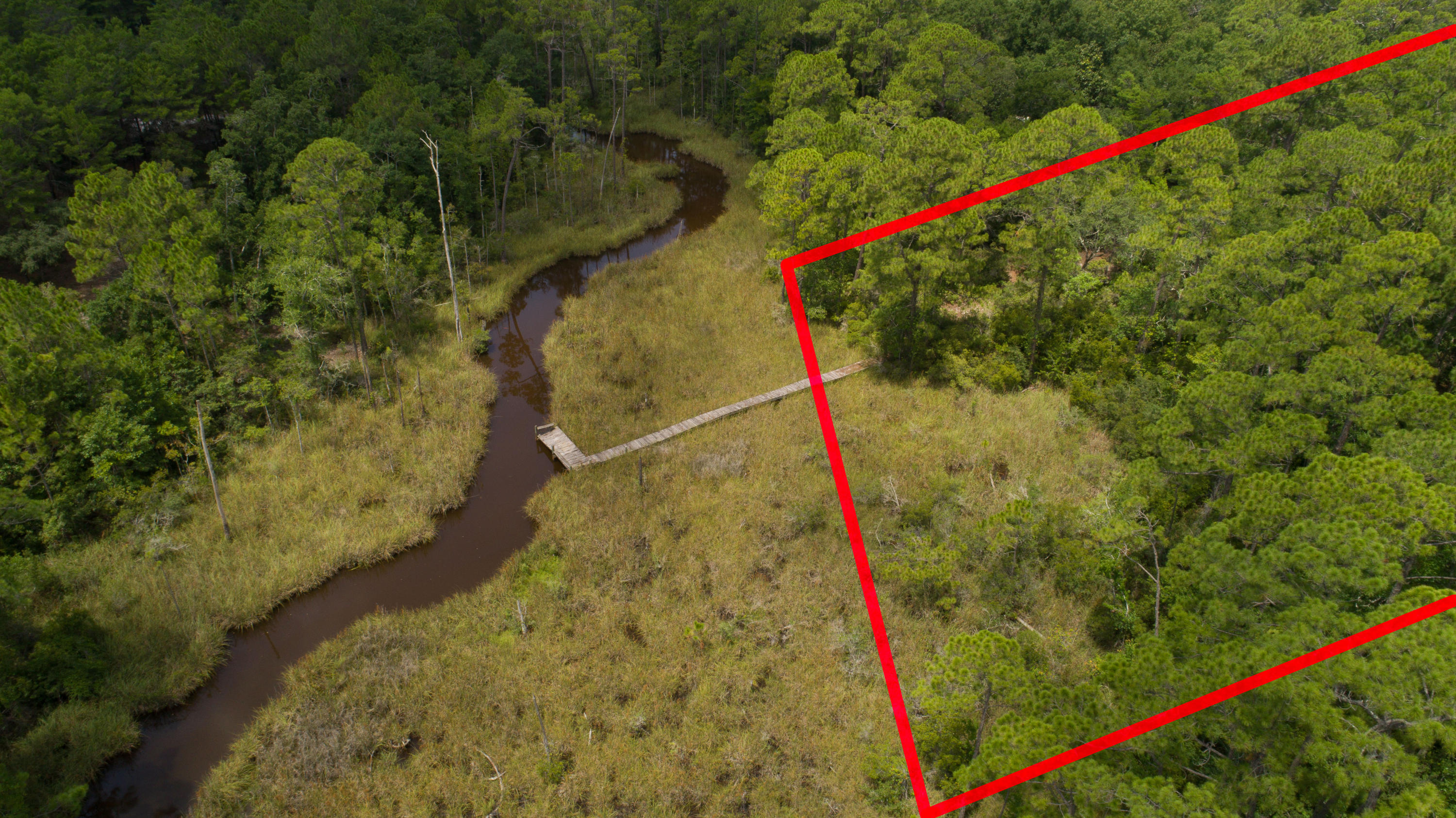 WOODLAND BAYOU ESTATES - Land