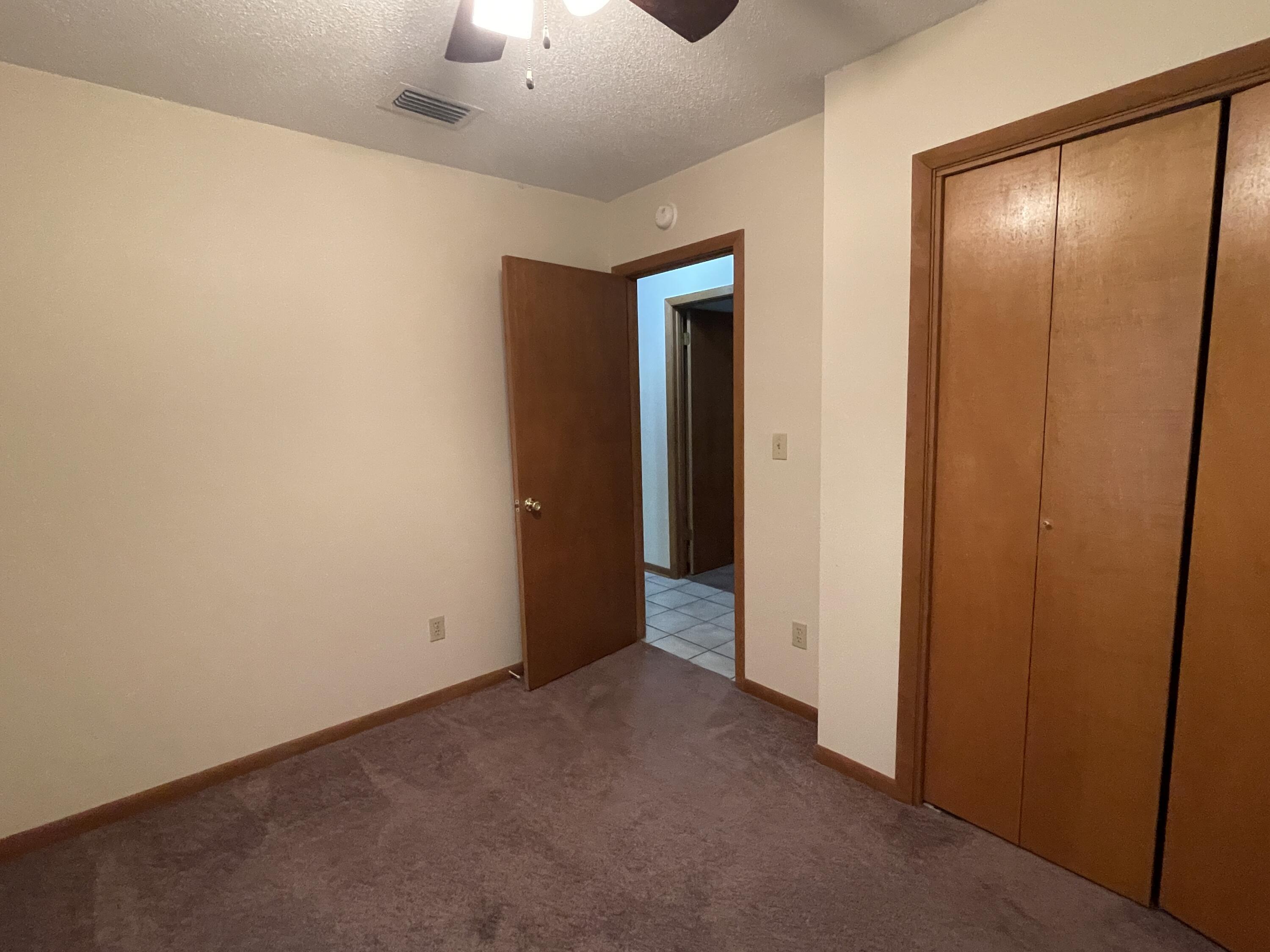 METES & BOUNDS - Residential Lease