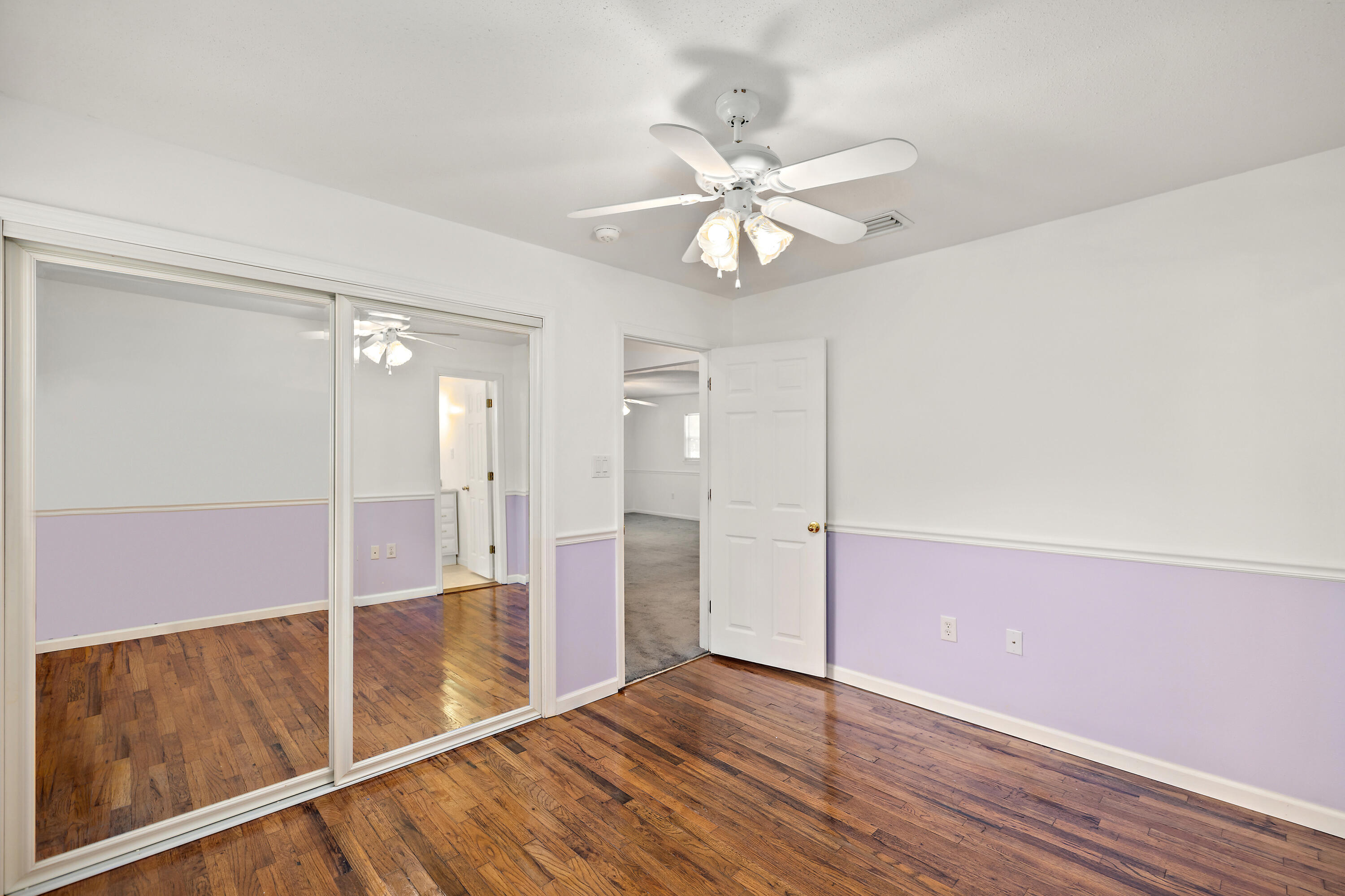 GREY MOSS POINT S/D LOT 6 BLK 2 - Residential