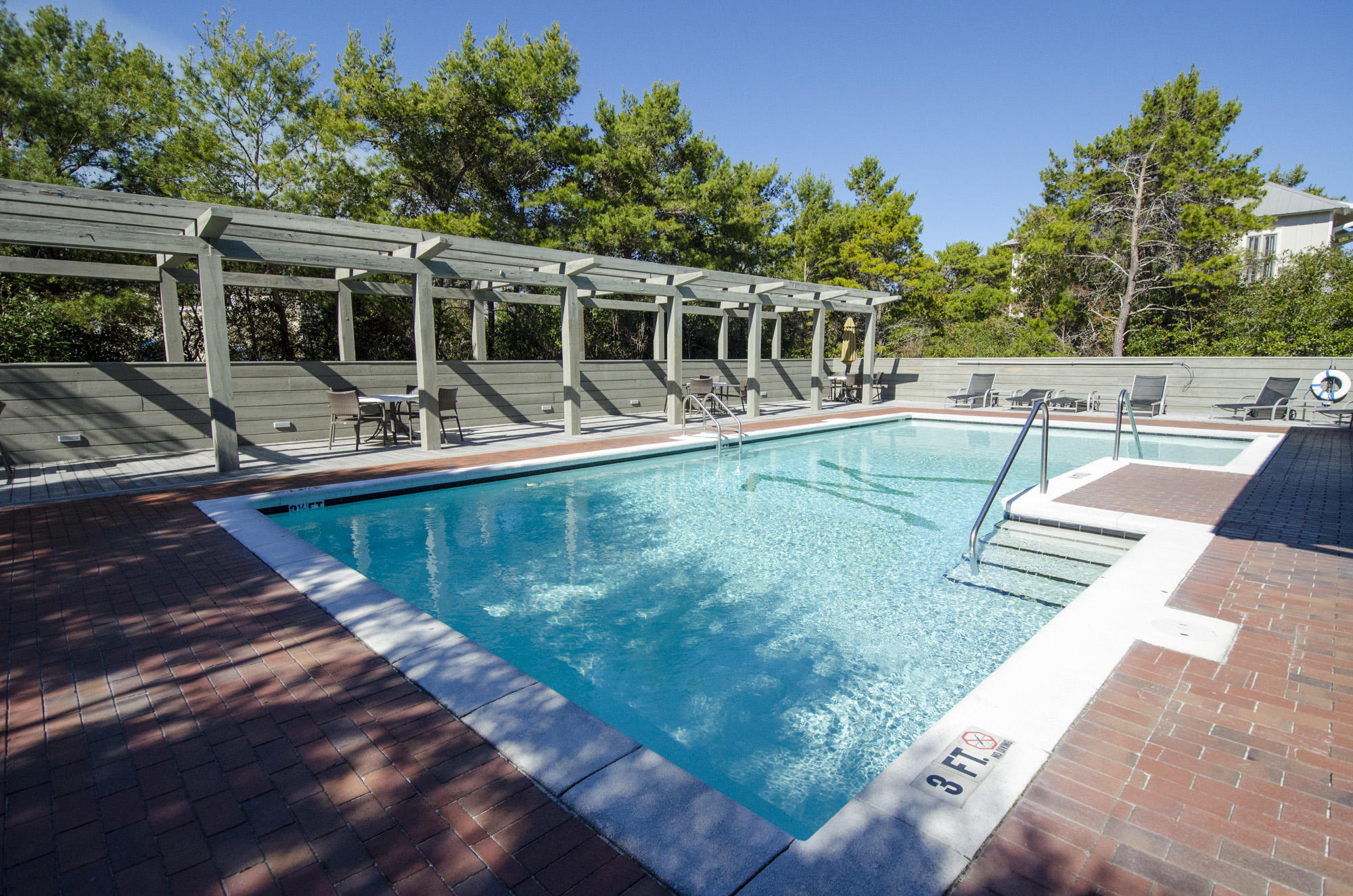 MAGNOLIA COTTAGES - Residential Lease