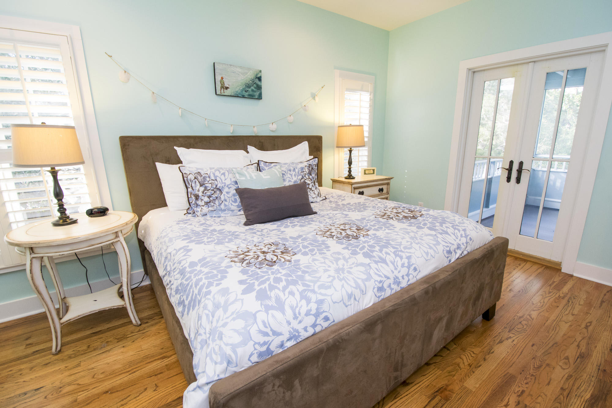 MAGNOLIA COTTAGES - Residential Lease