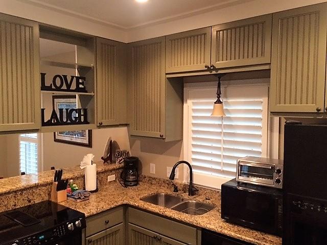 MAGNOLIA COTTAGES - Residential Lease