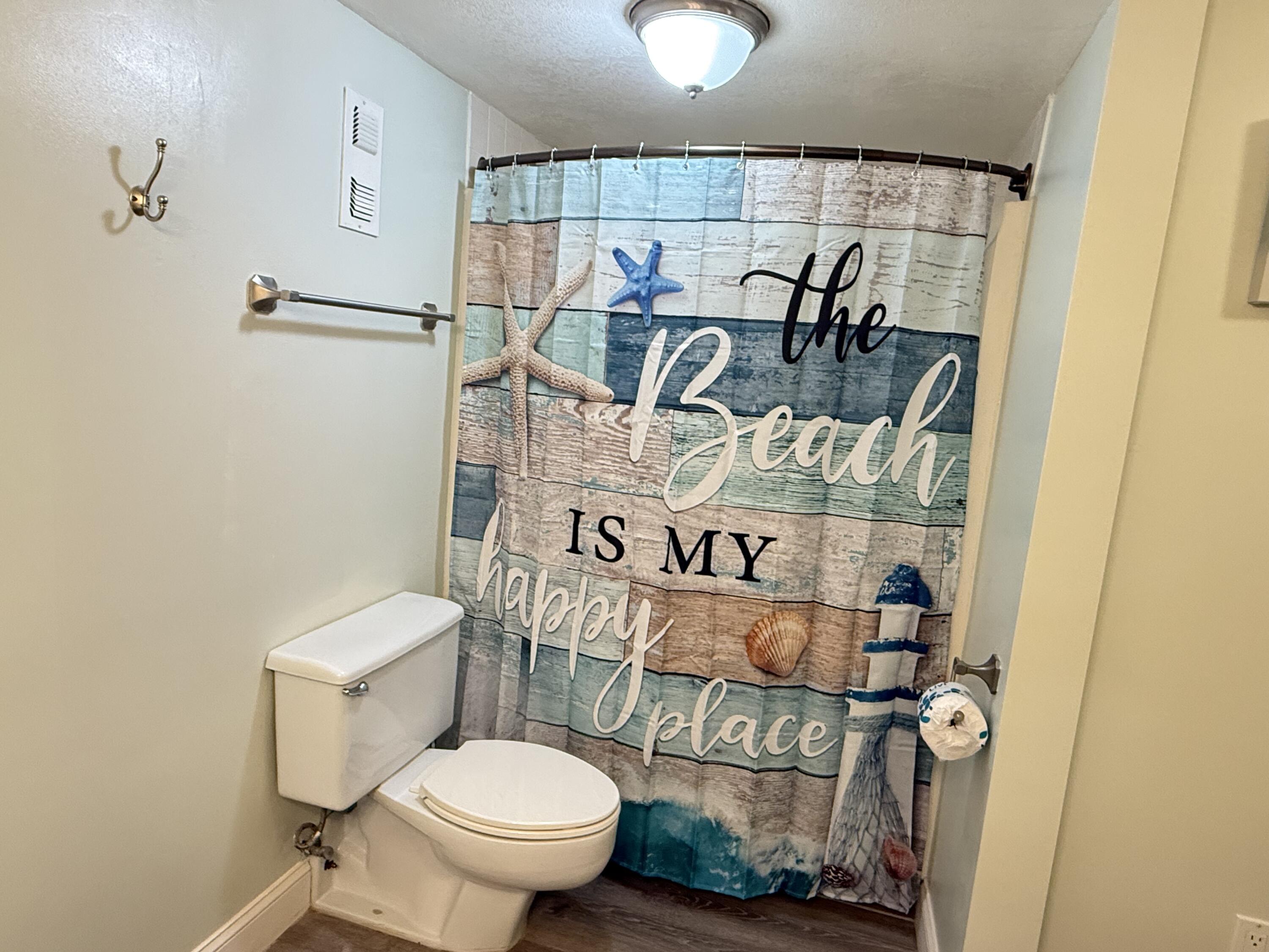 SHORELINE TOWERS 2 - Residential