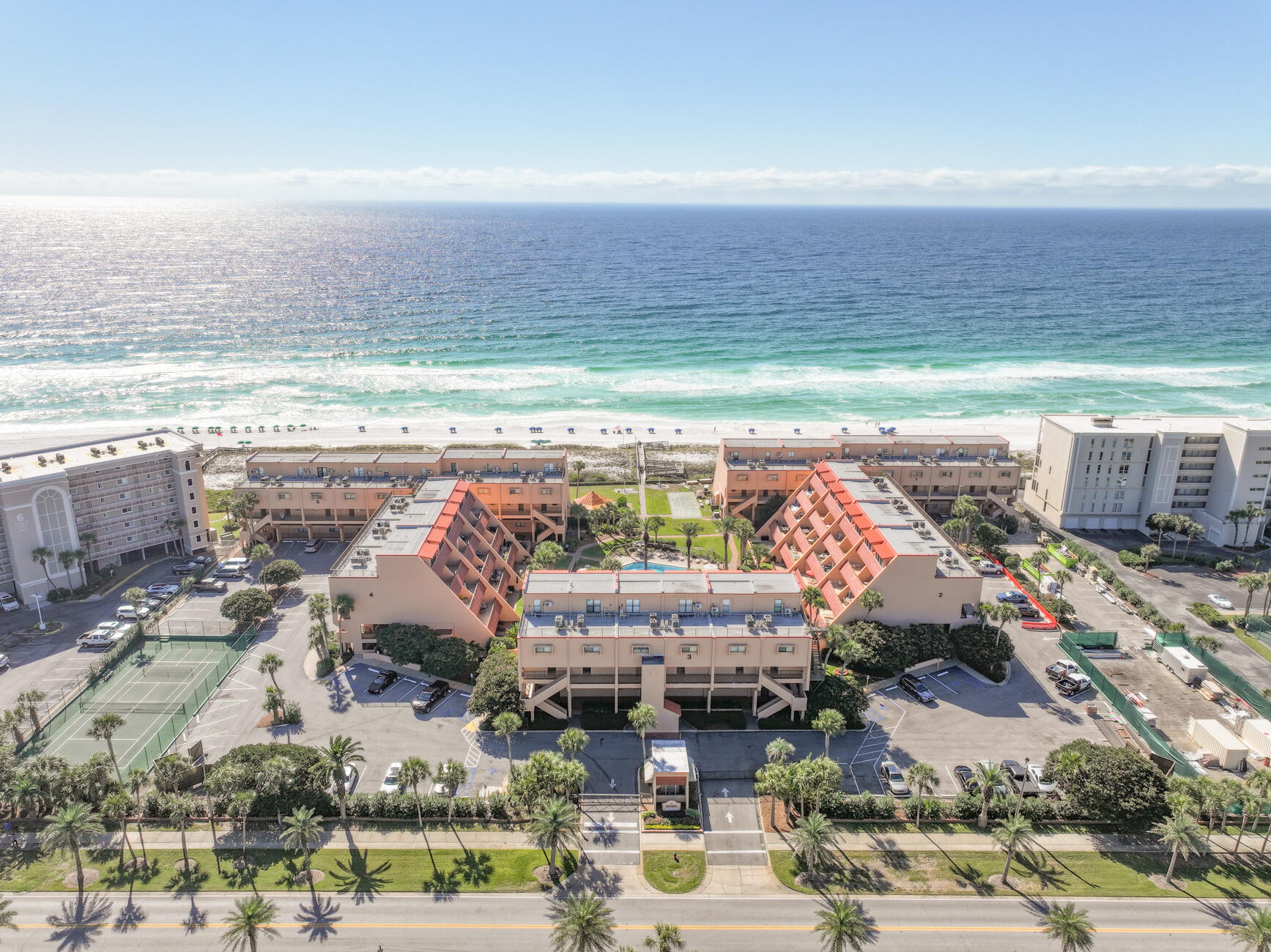 AEGEAN CONDO - Residential