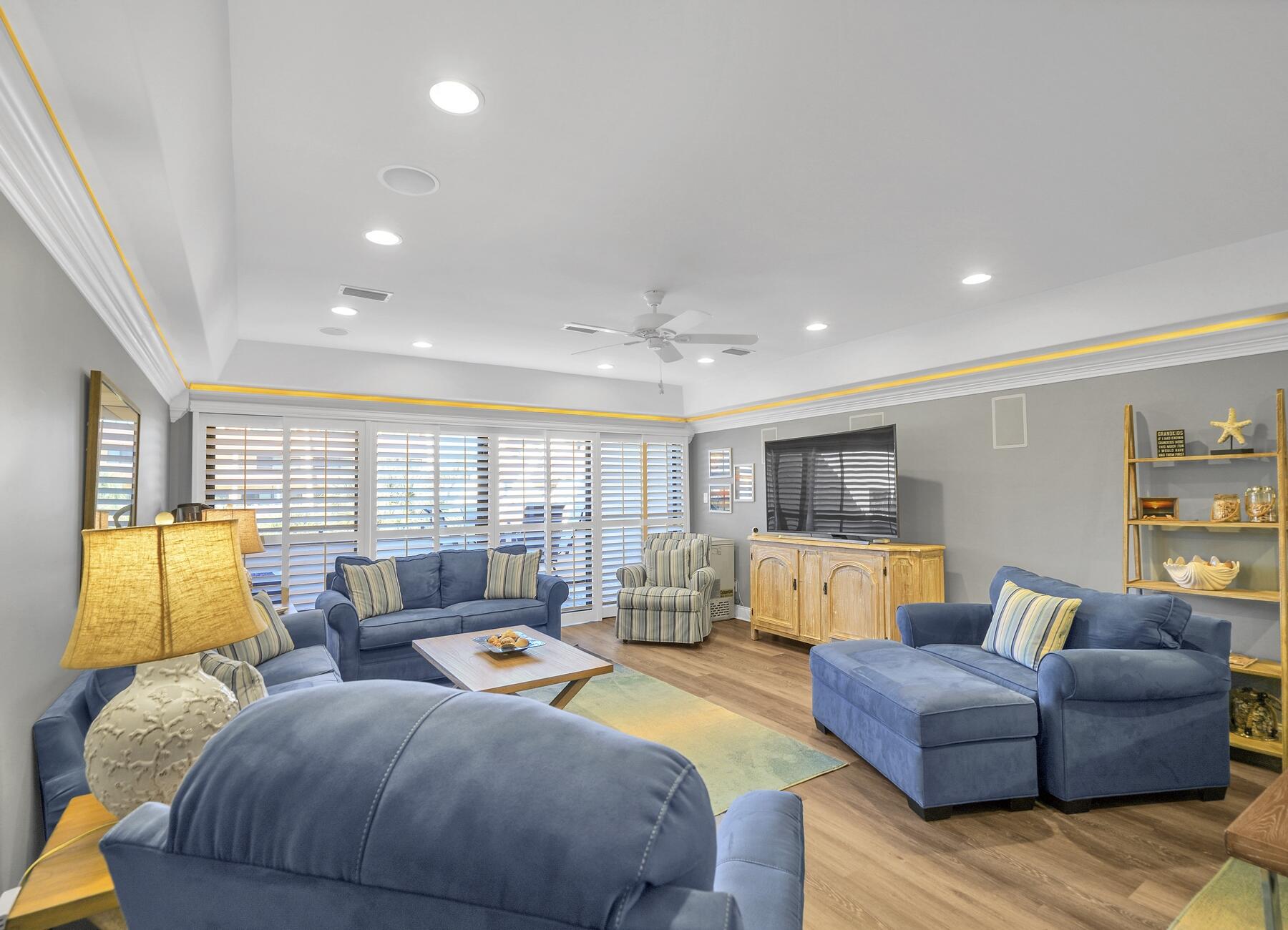 AEGEAN CONDO - Residential
