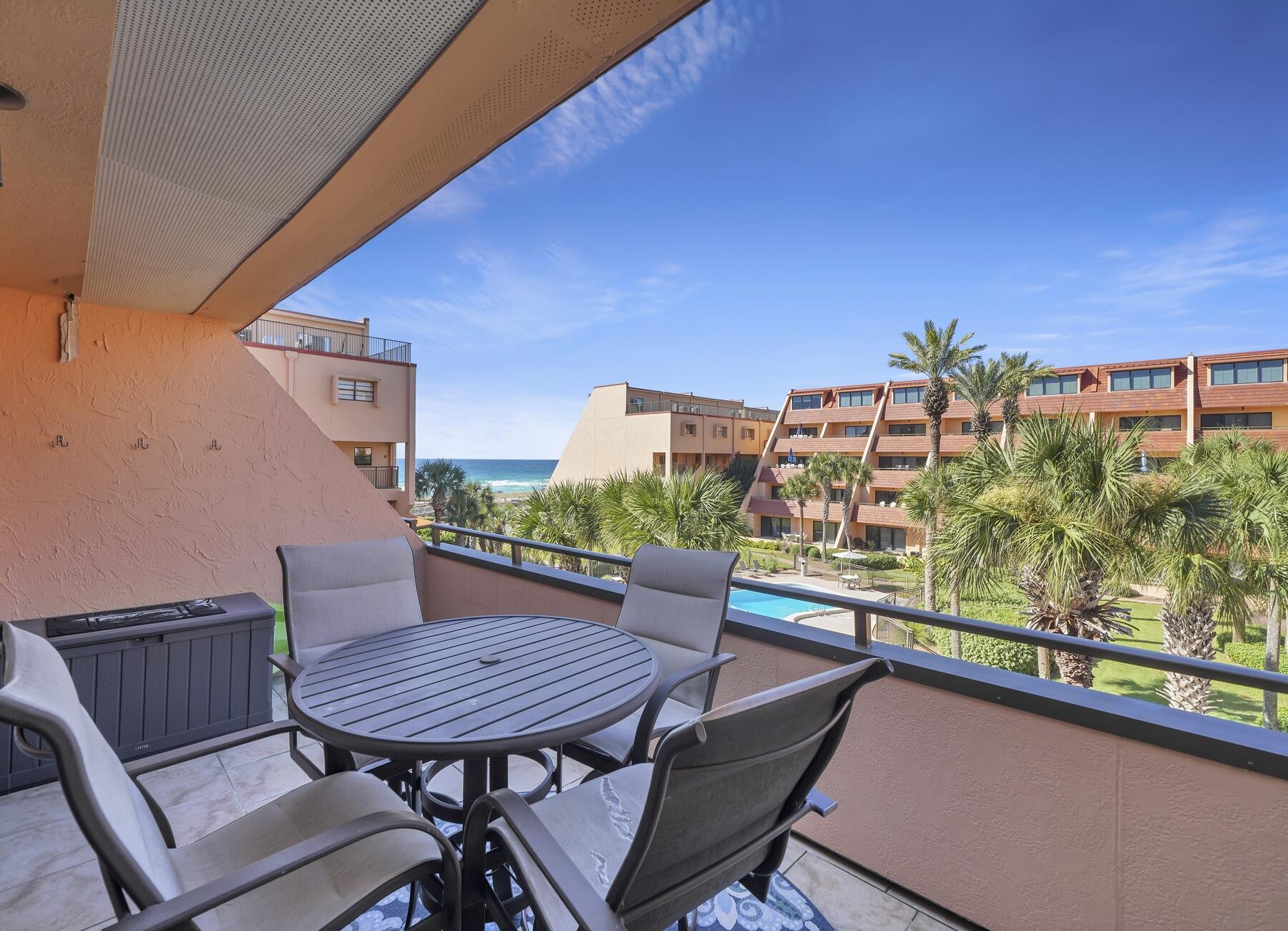 AEGEAN CONDO - Residential