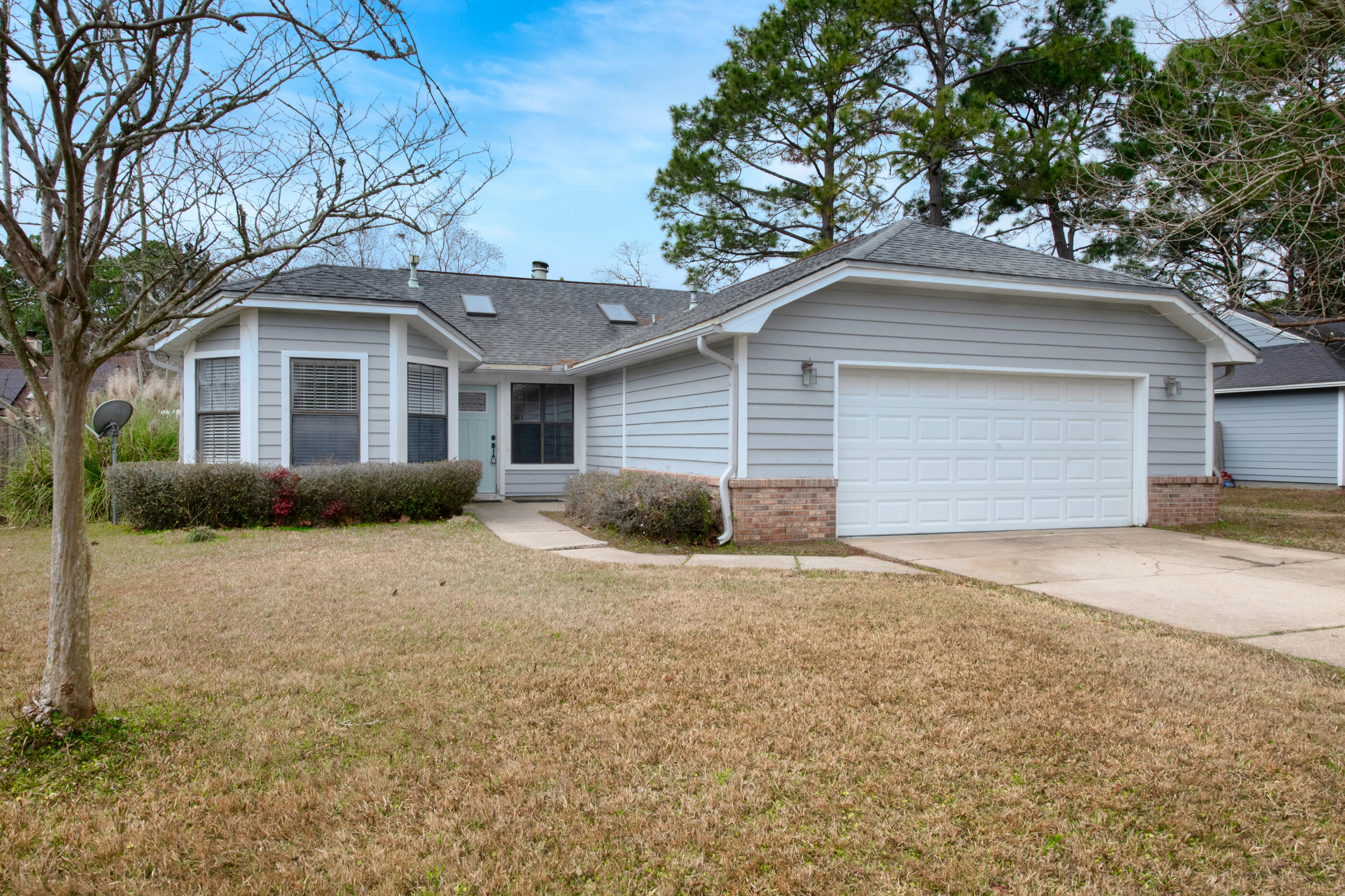 PINE MEADOWS 2ND ADDN - Residential