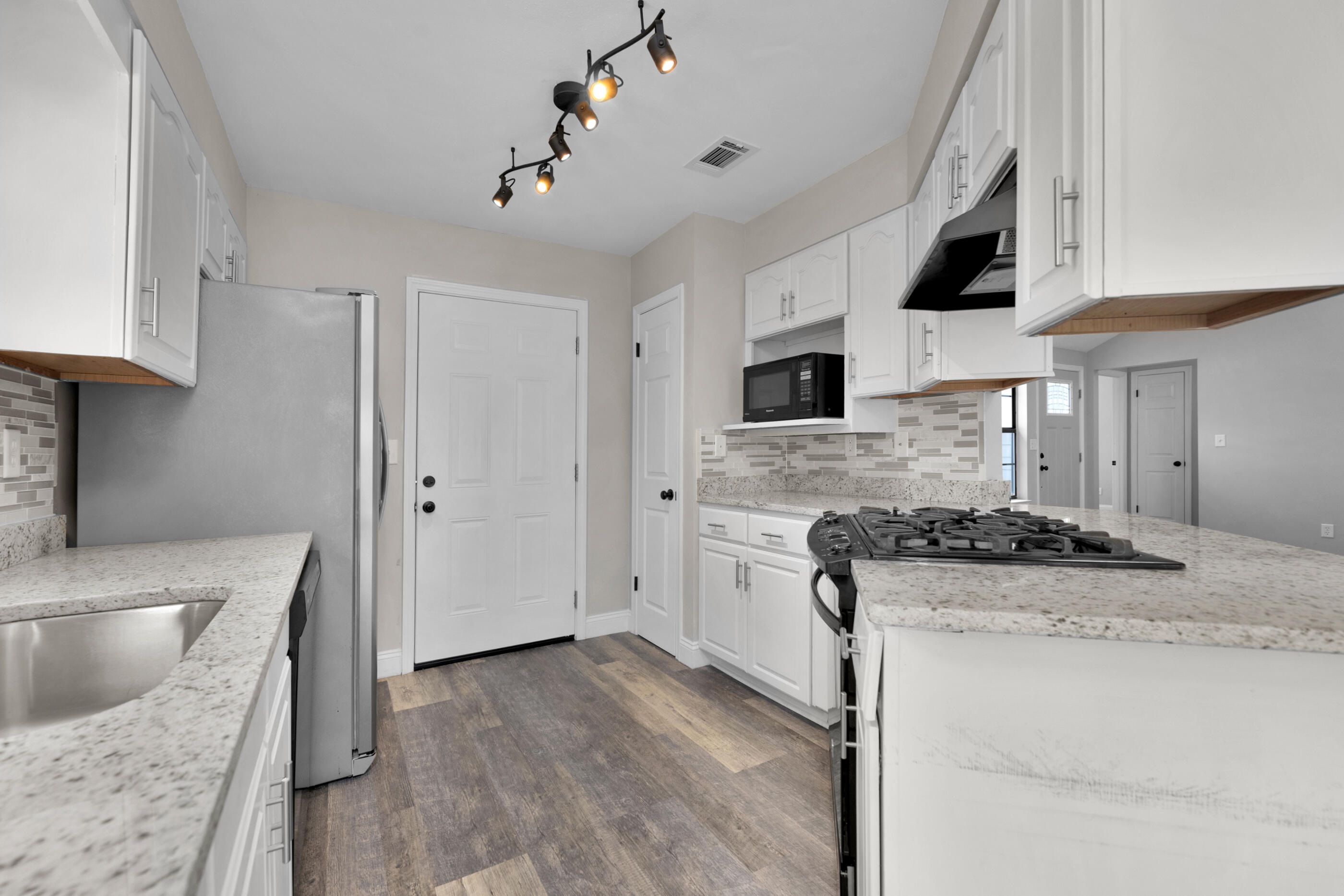 PINE MEADOWS 2ND ADDN - Residential