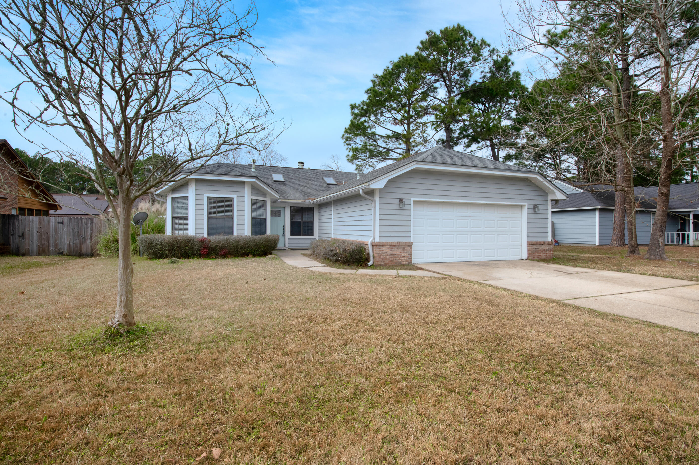 PINE MEADOWS 2ND ADDN - Residential