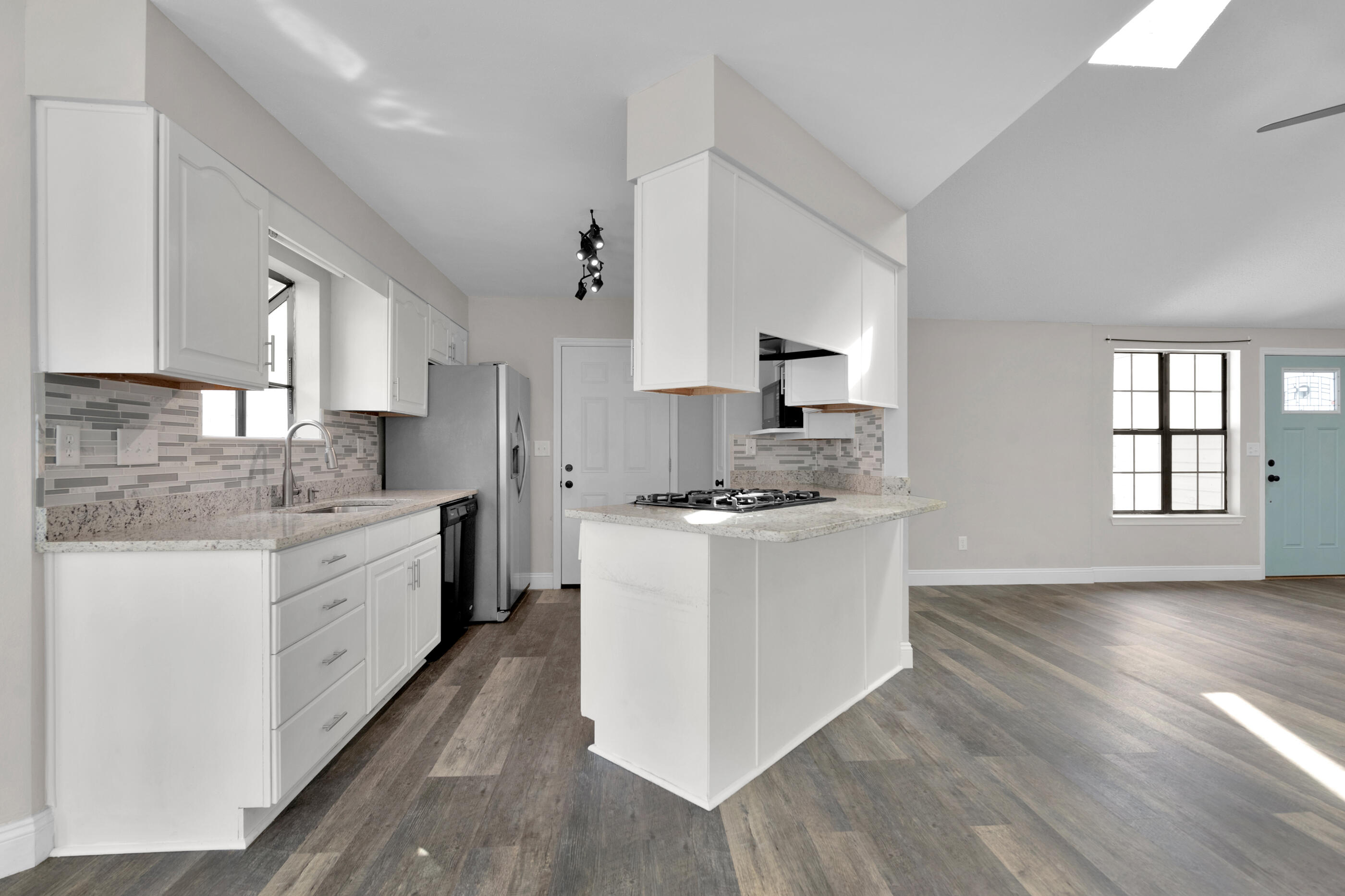 PINE MEADOWS 2ND ADDN - Residential