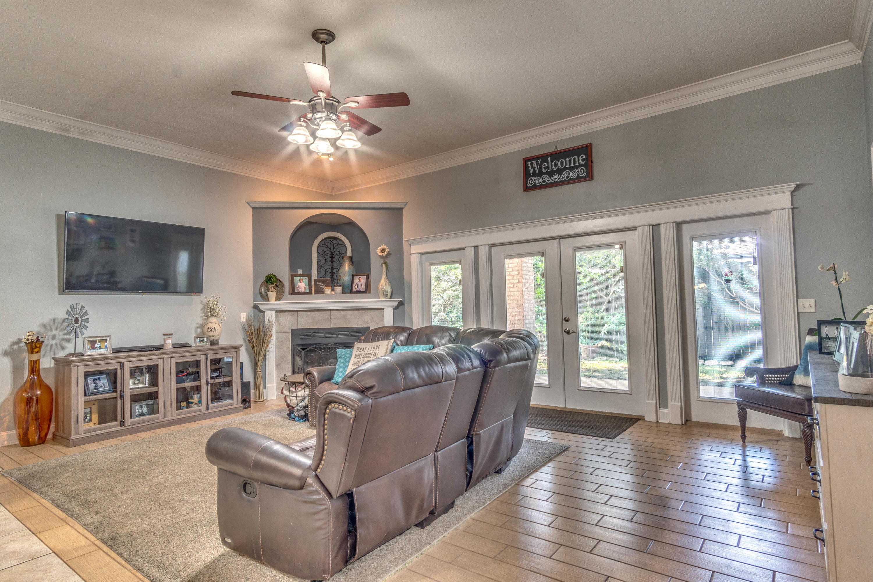 BRIDGEPORT COLONY - Residential