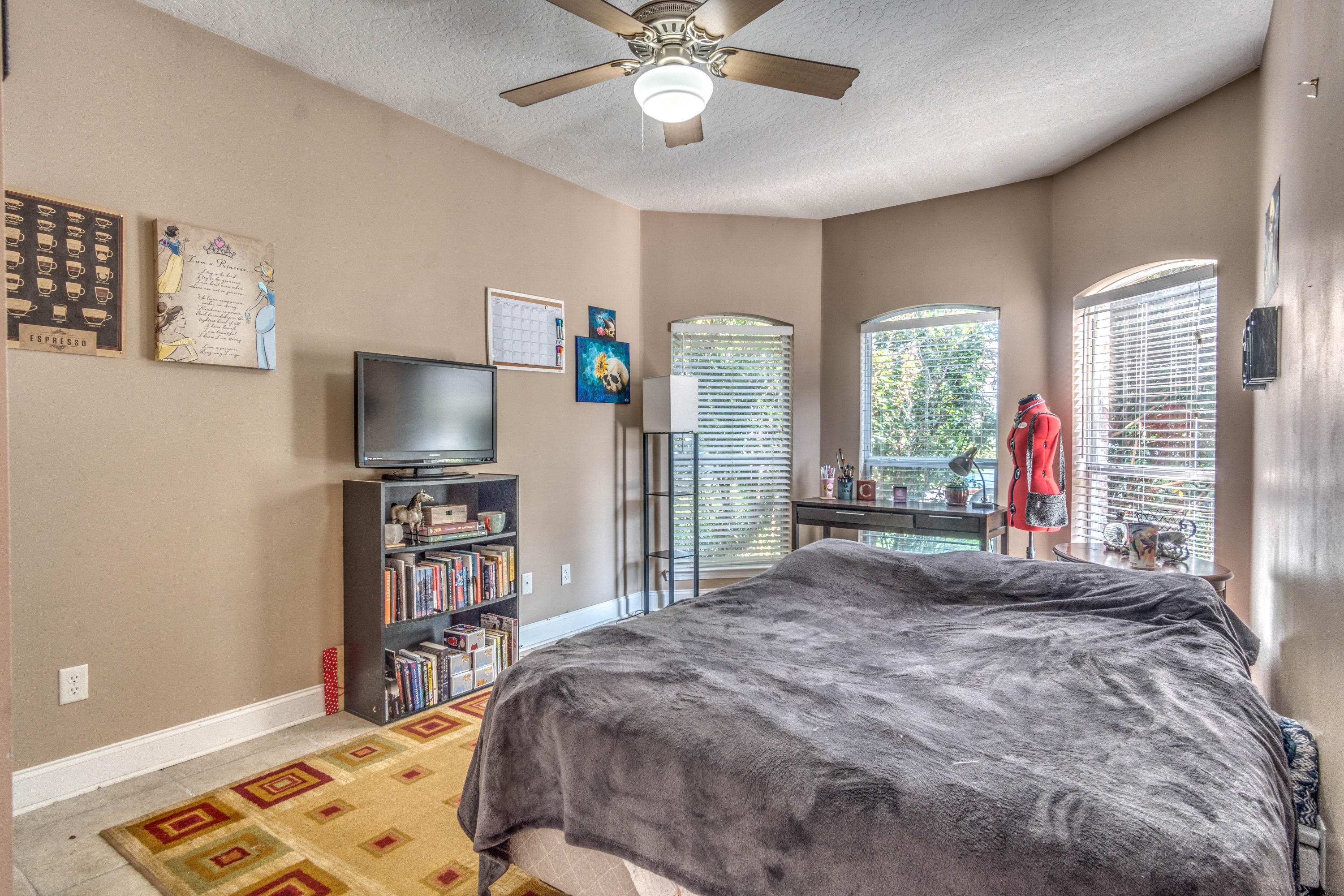 BRIDGEPORT COLONY - Residential